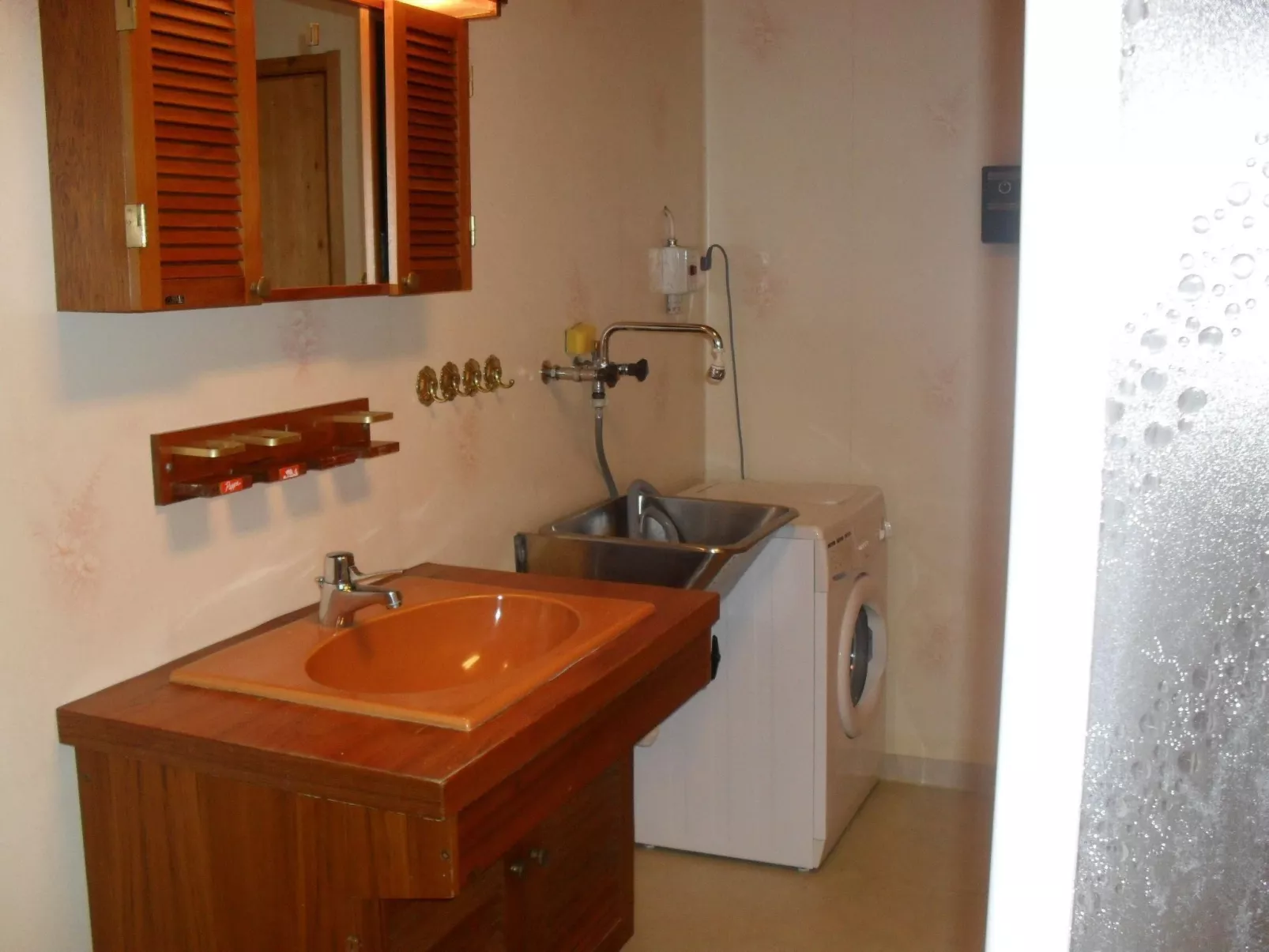 Geräumiges Ferienhaus für Konsum-Aussteiger-Image-tags.info