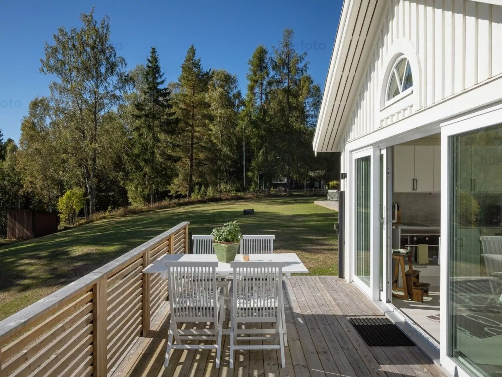 Ein  kleines Holzhaus-Image-tags.info