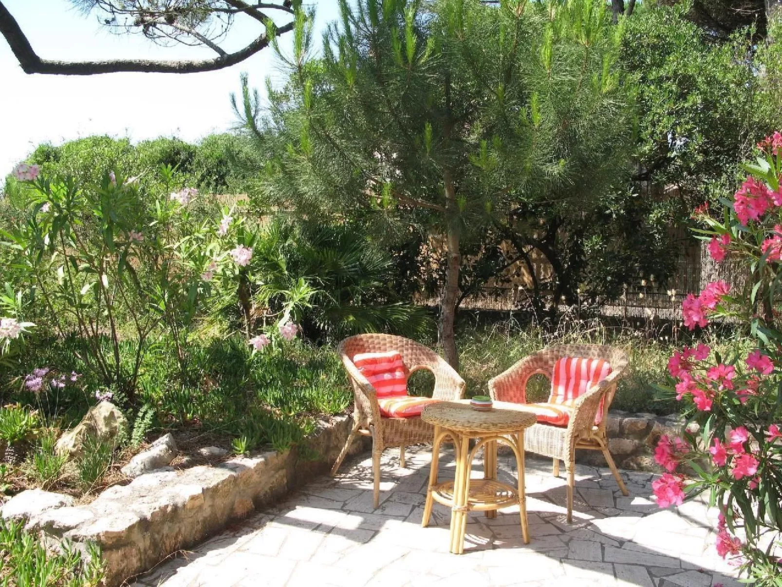 Villa Giacaranda-Binnen