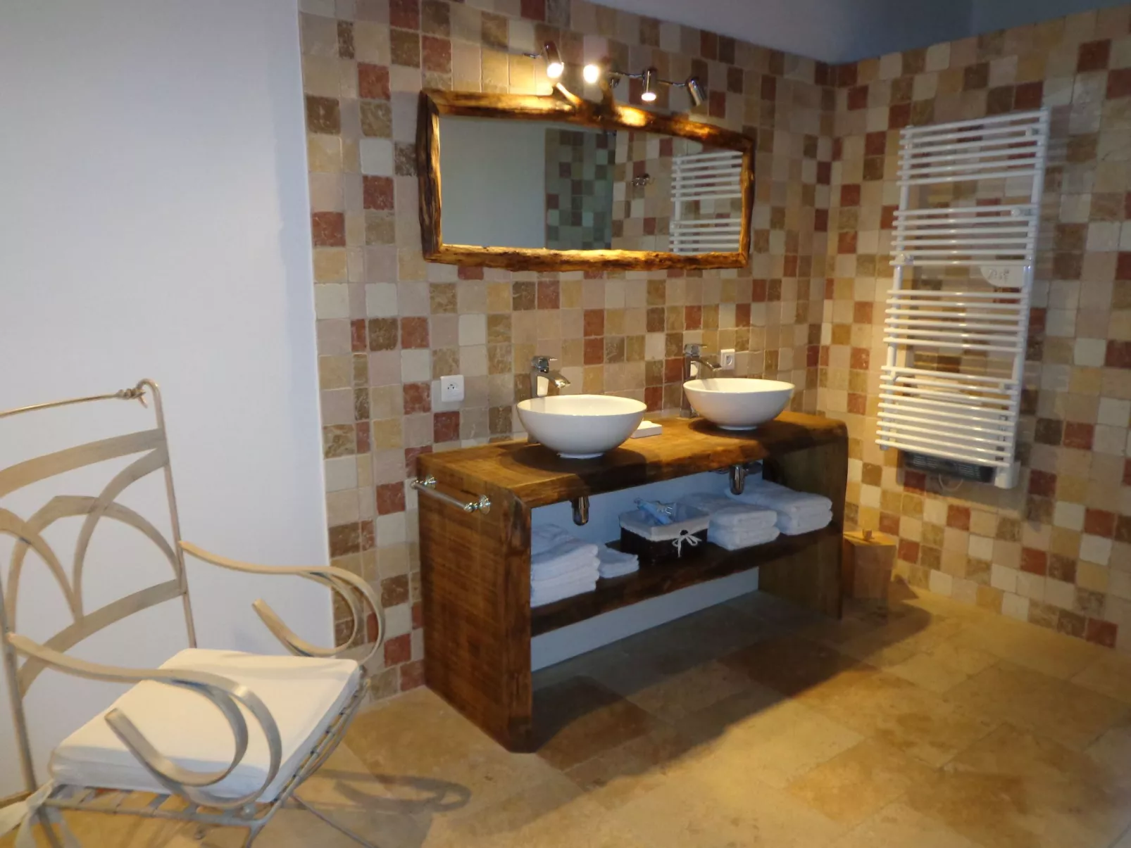 Klimatisierte Wohnung mit 2 Schlafzimmern und Pool-Binnen