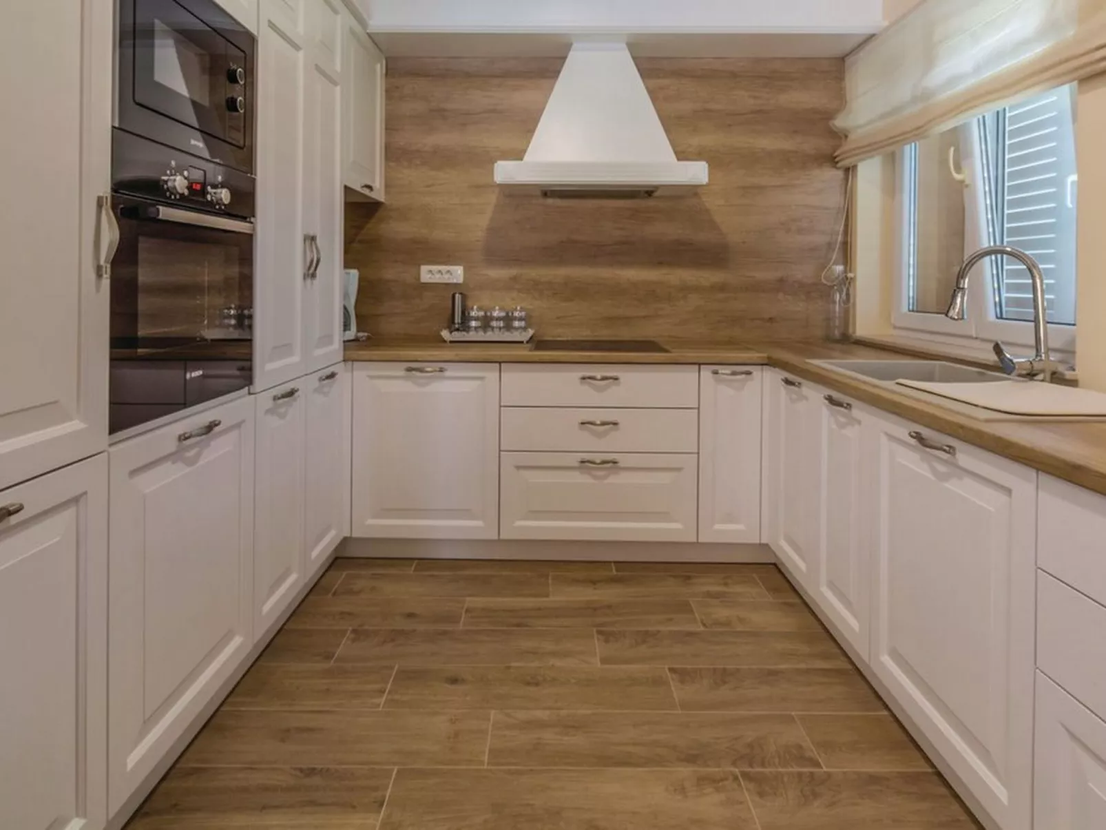 Ferienvilla "Nautica" mit Bergblick-Image-tags.info