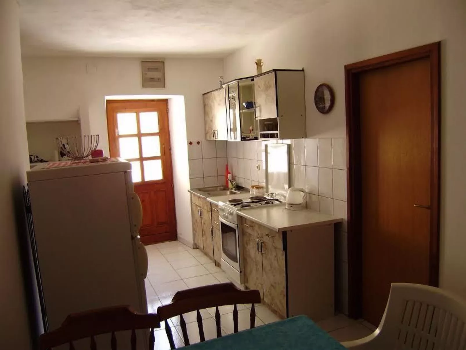 In Ivan Dolac mit Terrasse-Binnen