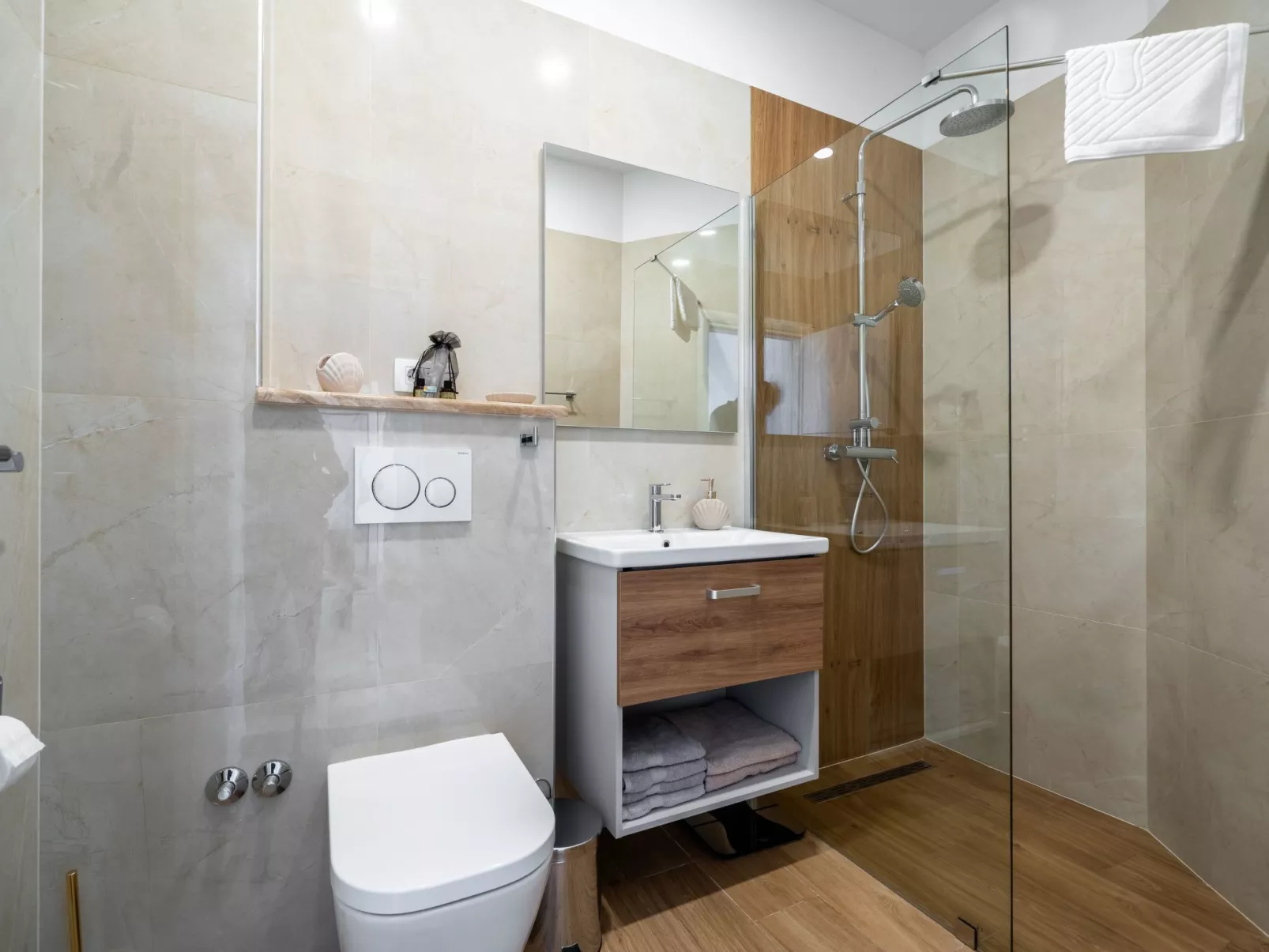 Stylisches Haus für 8 Personen und 4 Kinder-Image-tags.info