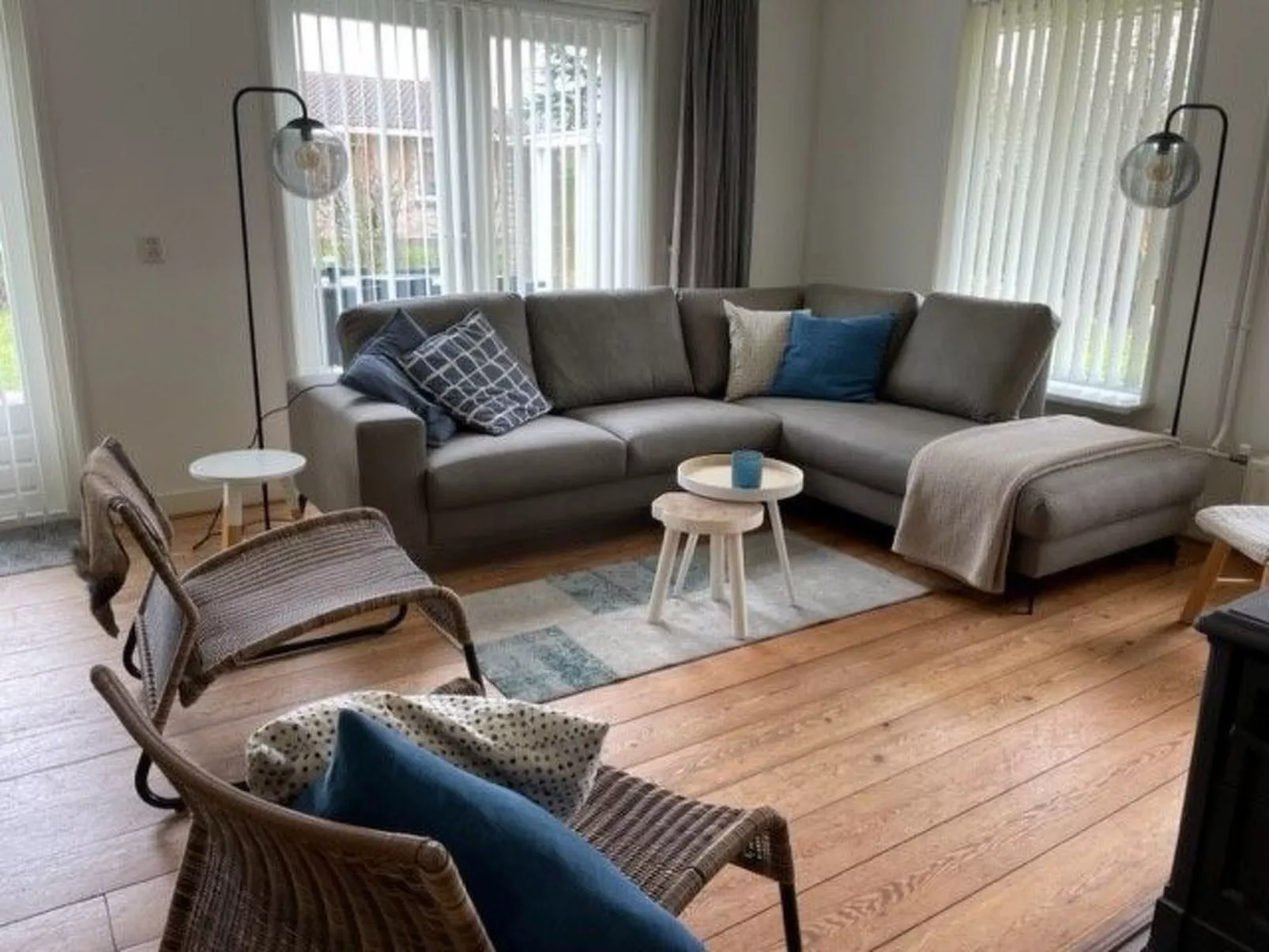 "Wad und Wal" mit Schwimmbad-Image-tags.info