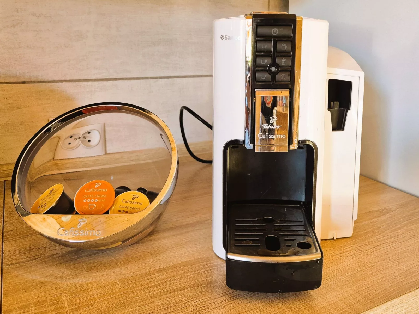 Mit gemeinschaftlichem Pool-Binnen