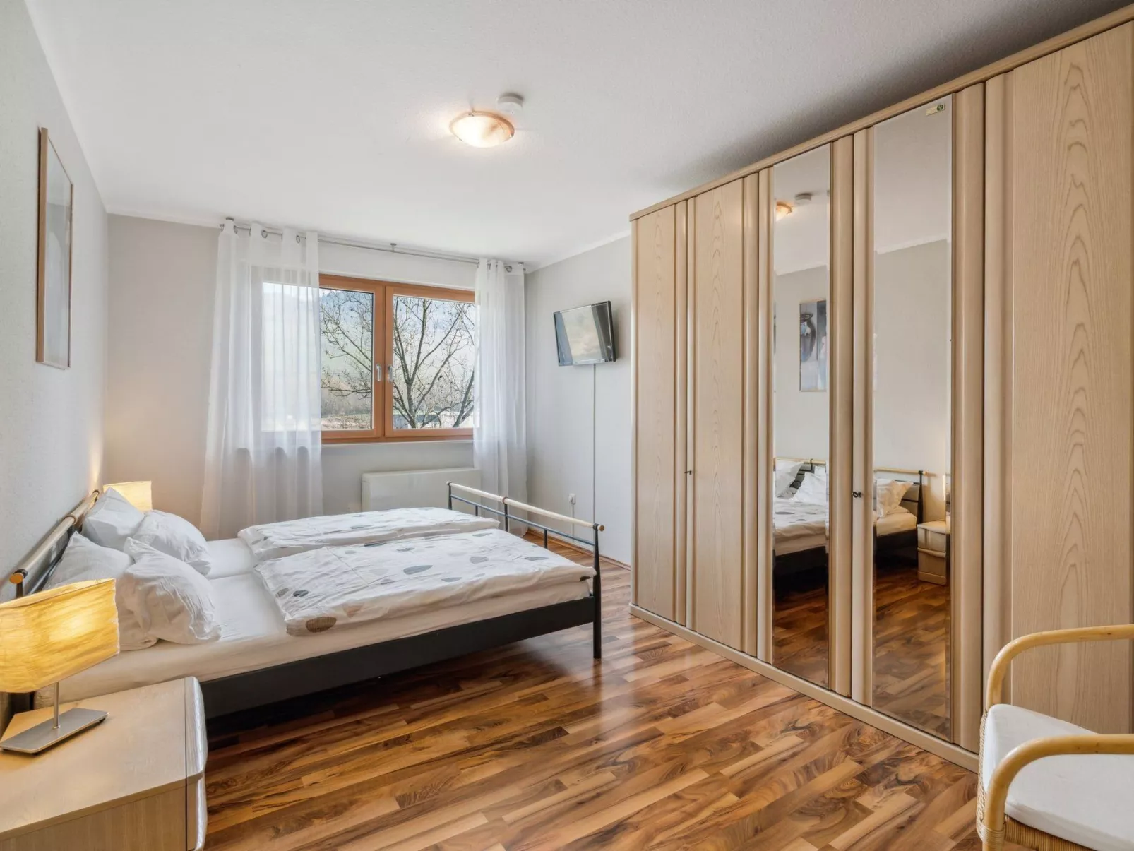 Mit Balkon und schönem Moselblick-Binnen