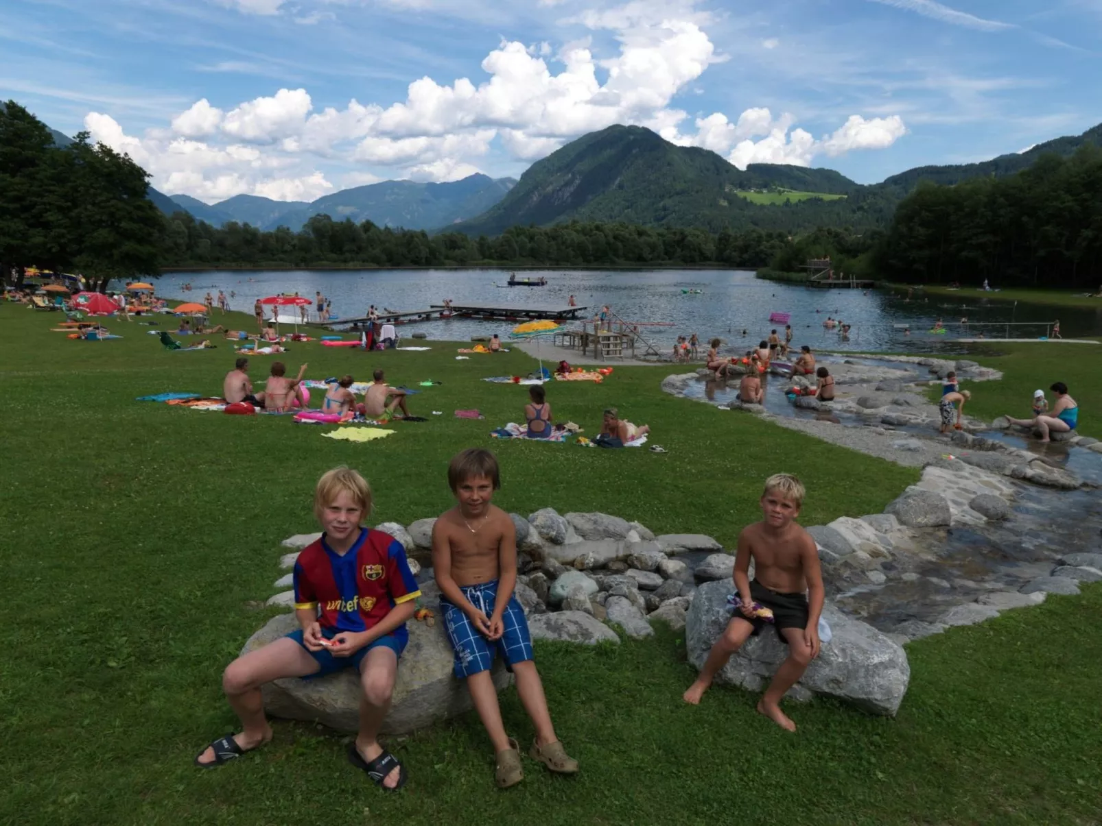 Waldblick in Steinfeld-Buiten