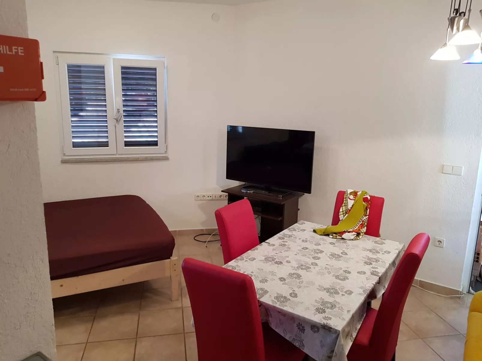 Große Wohnung in Mandre mit Grill und Terrasse-Binnen