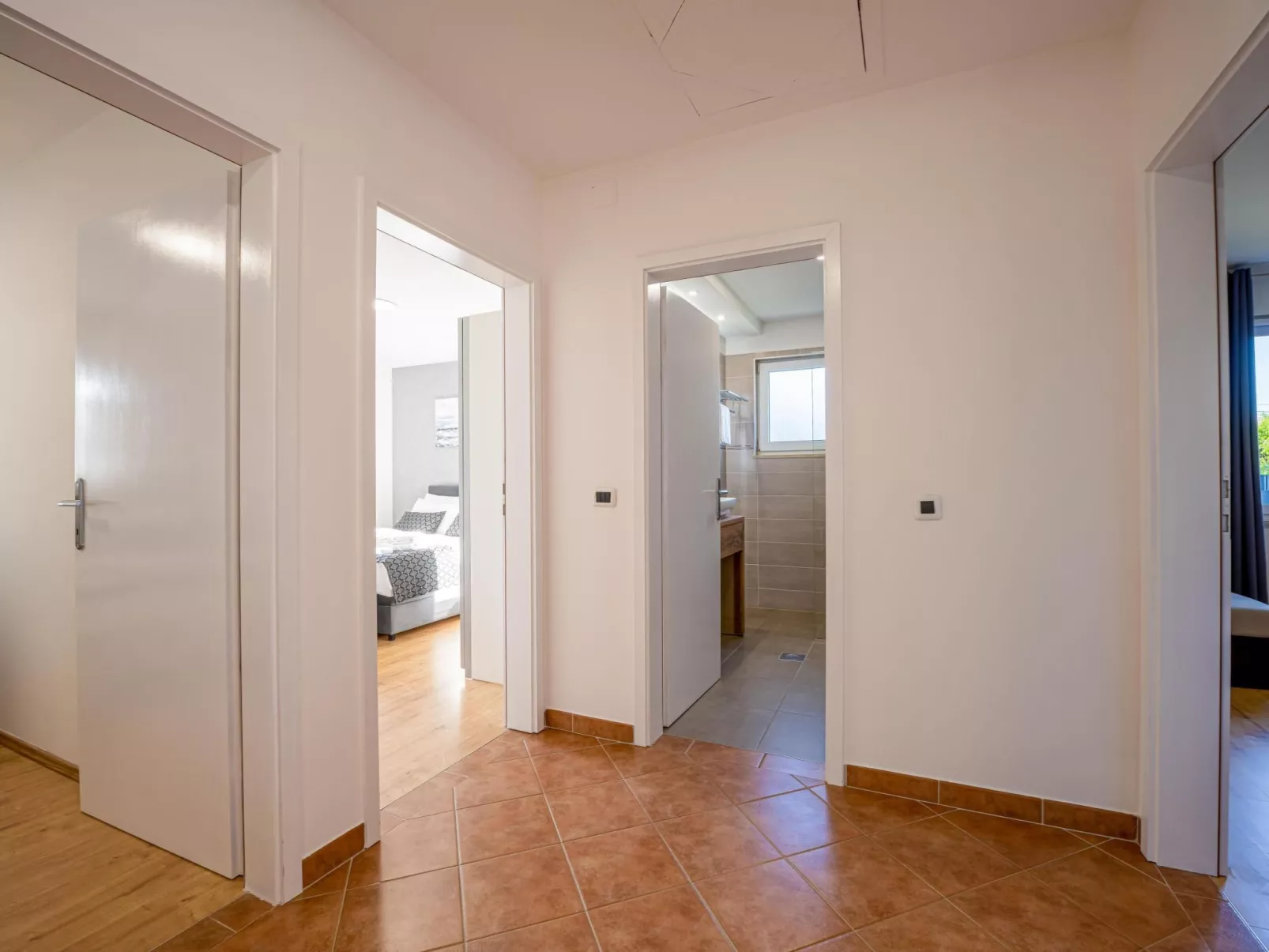 Schöne Villa Beauty für 6 Personen und 1 Kind-Binnen