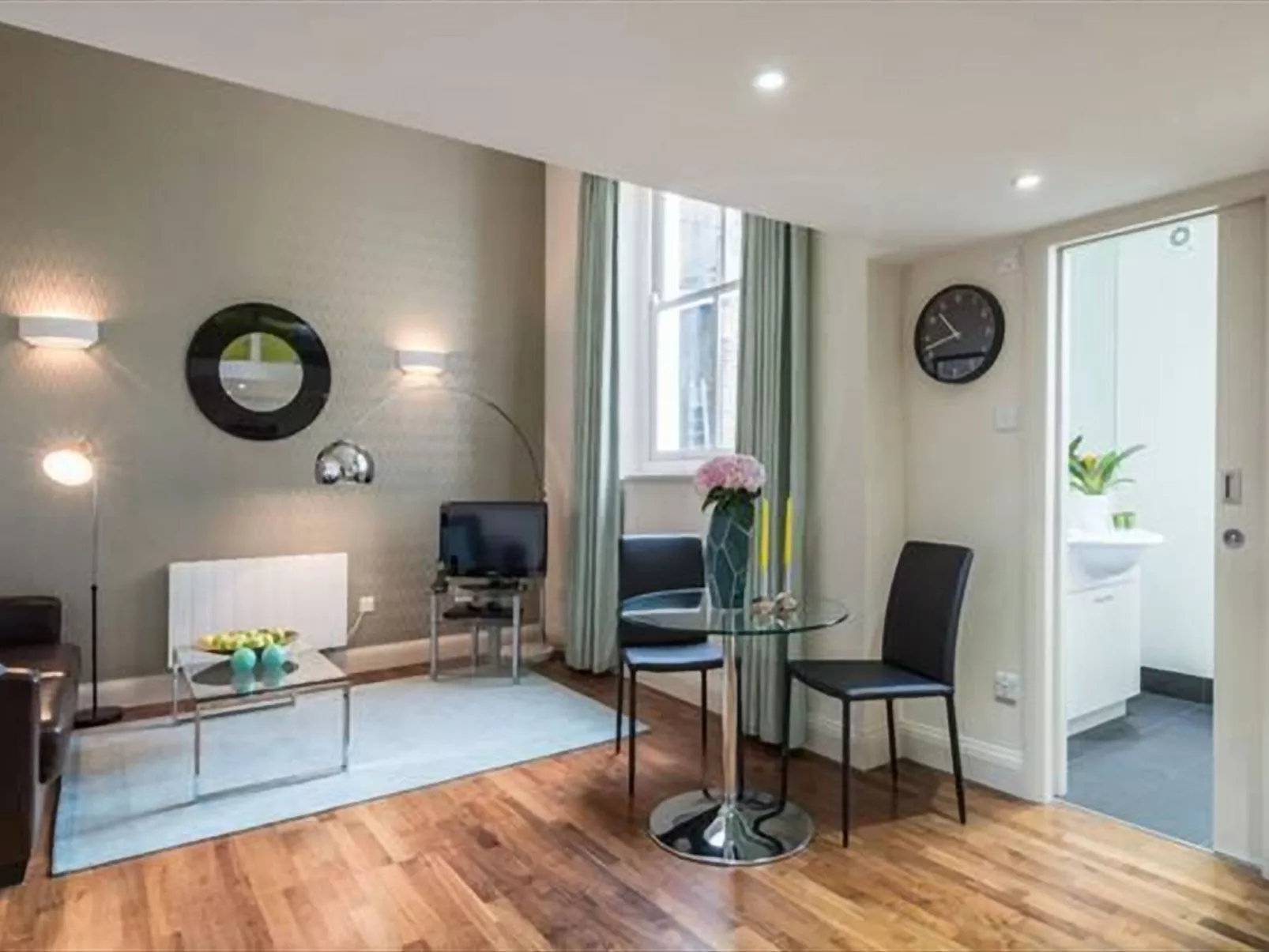 Urban Stay Portobello Market Studio - Binnen