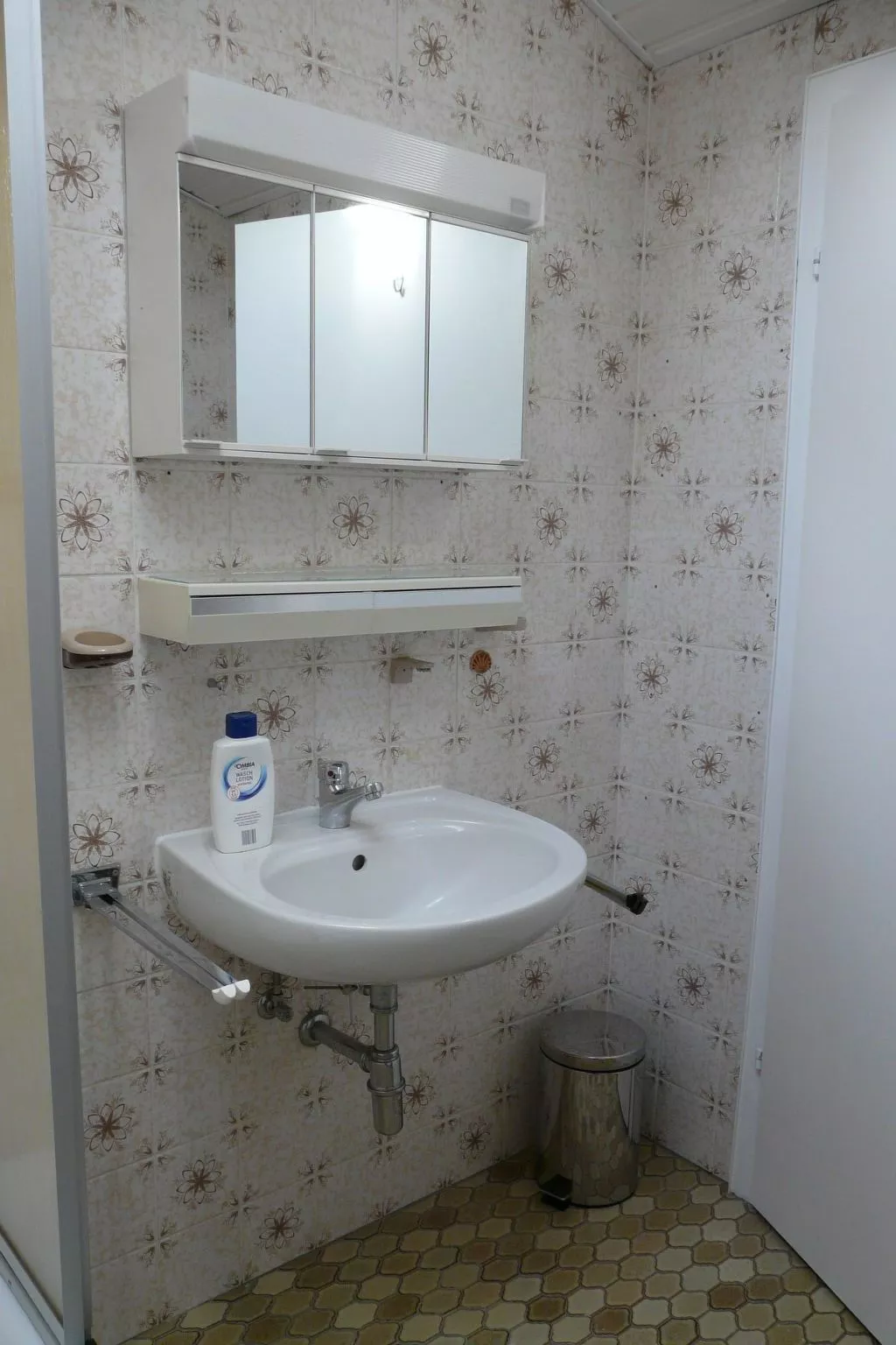 Mit Bergblick-Binnen