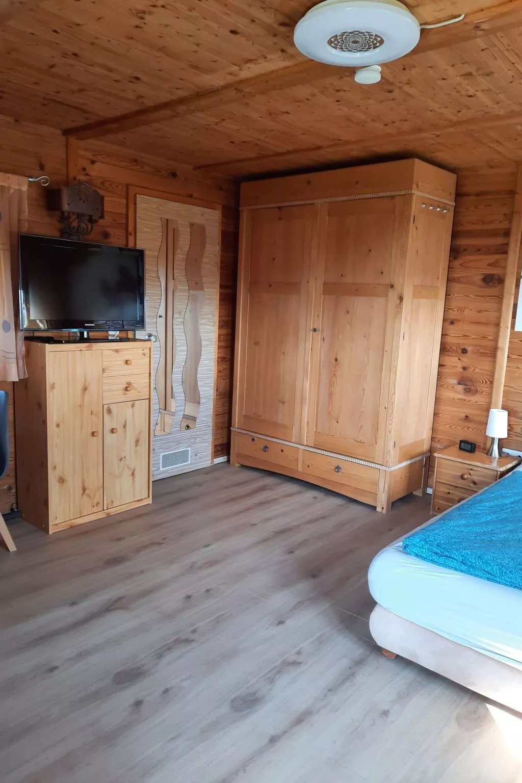 Keller-Image-tags.info