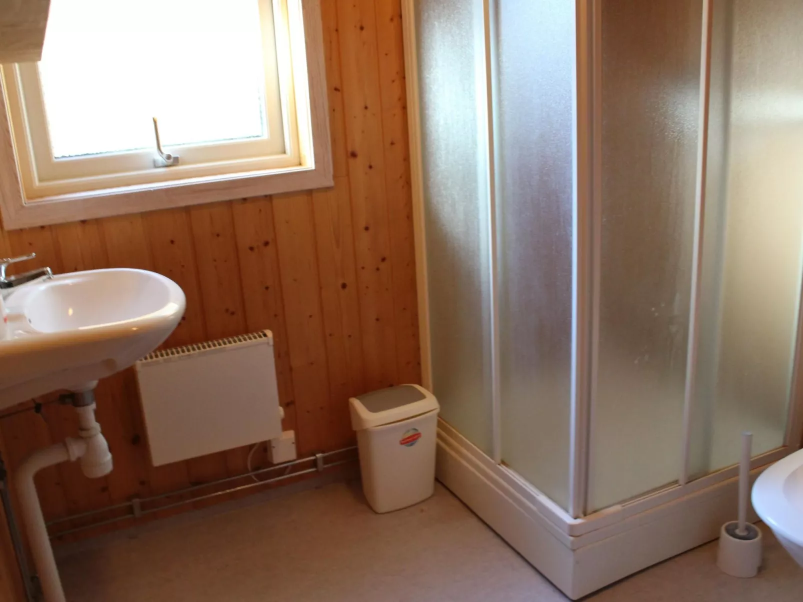 "Skogsmullehaus" mit Terrasse-Binnen