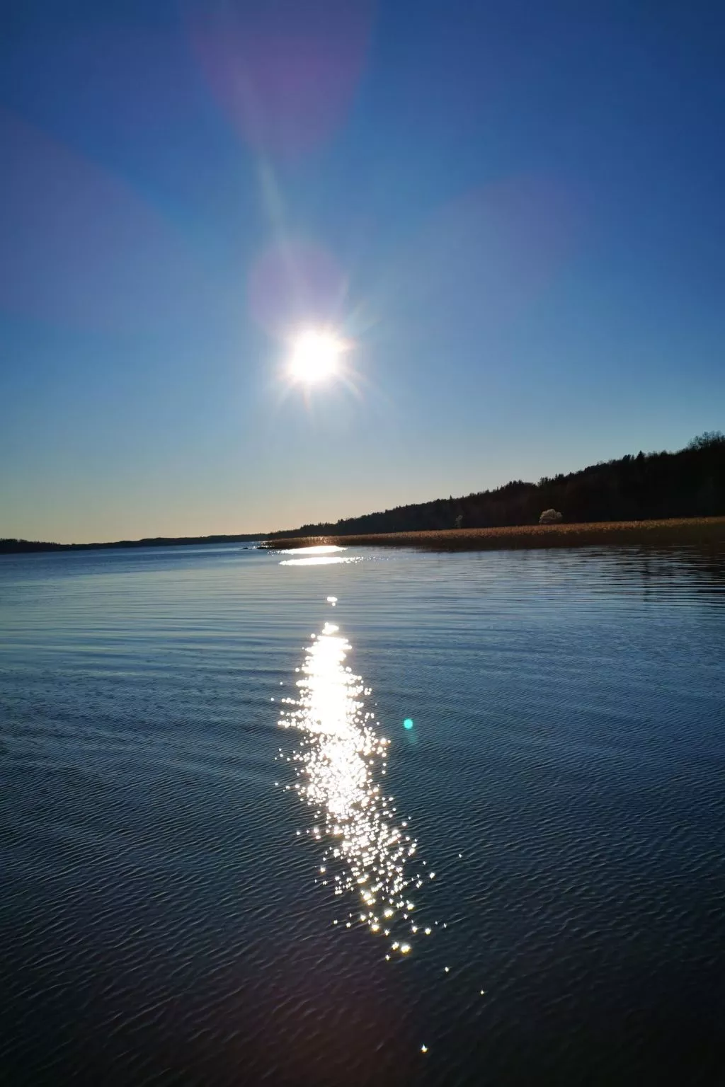 Am See Åsunden mit herrlicher Aussicht-Buiten