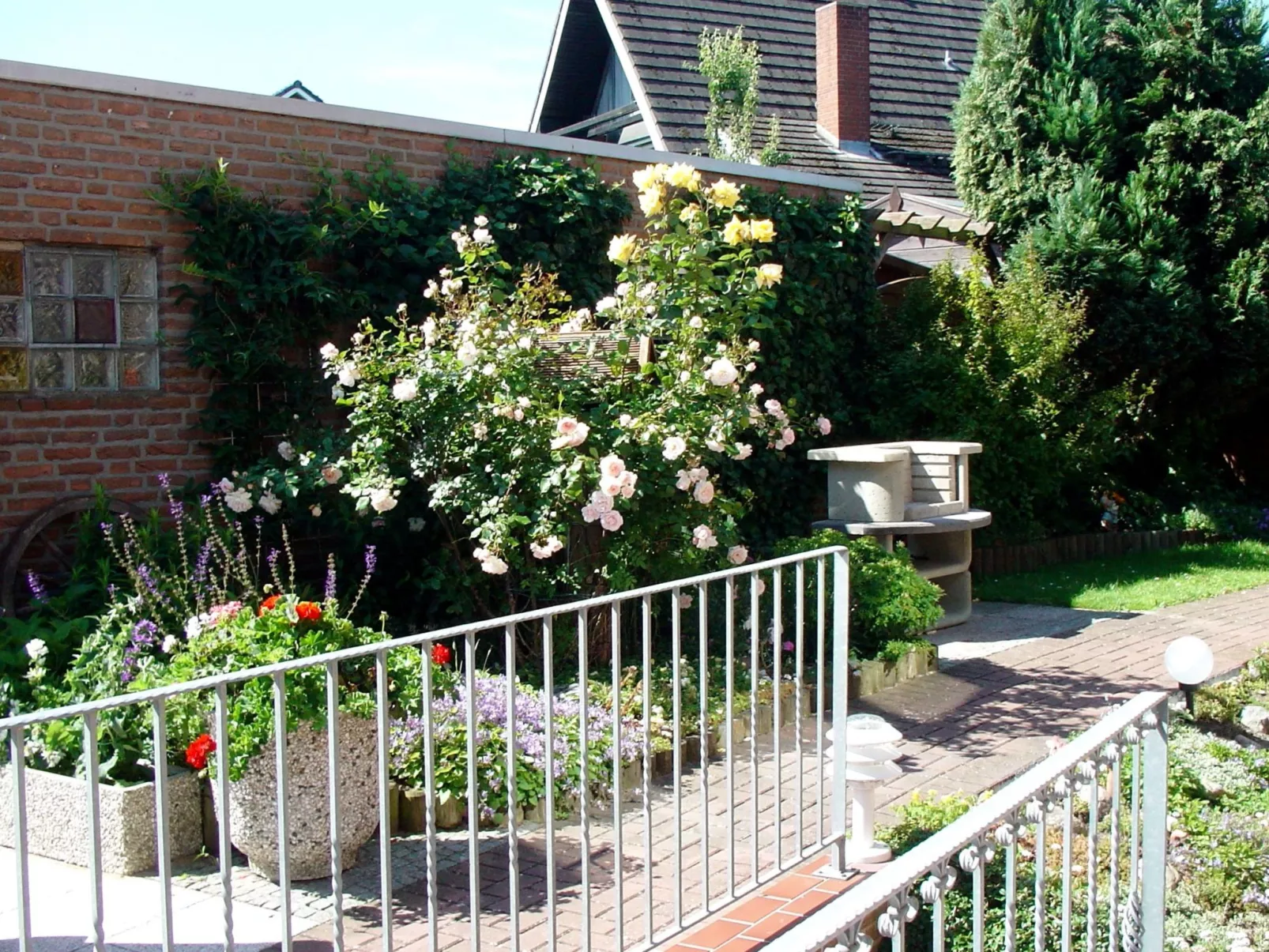 Wohnung in Neue Tiefe mit Terrasse, Garten und Grill-Binnen