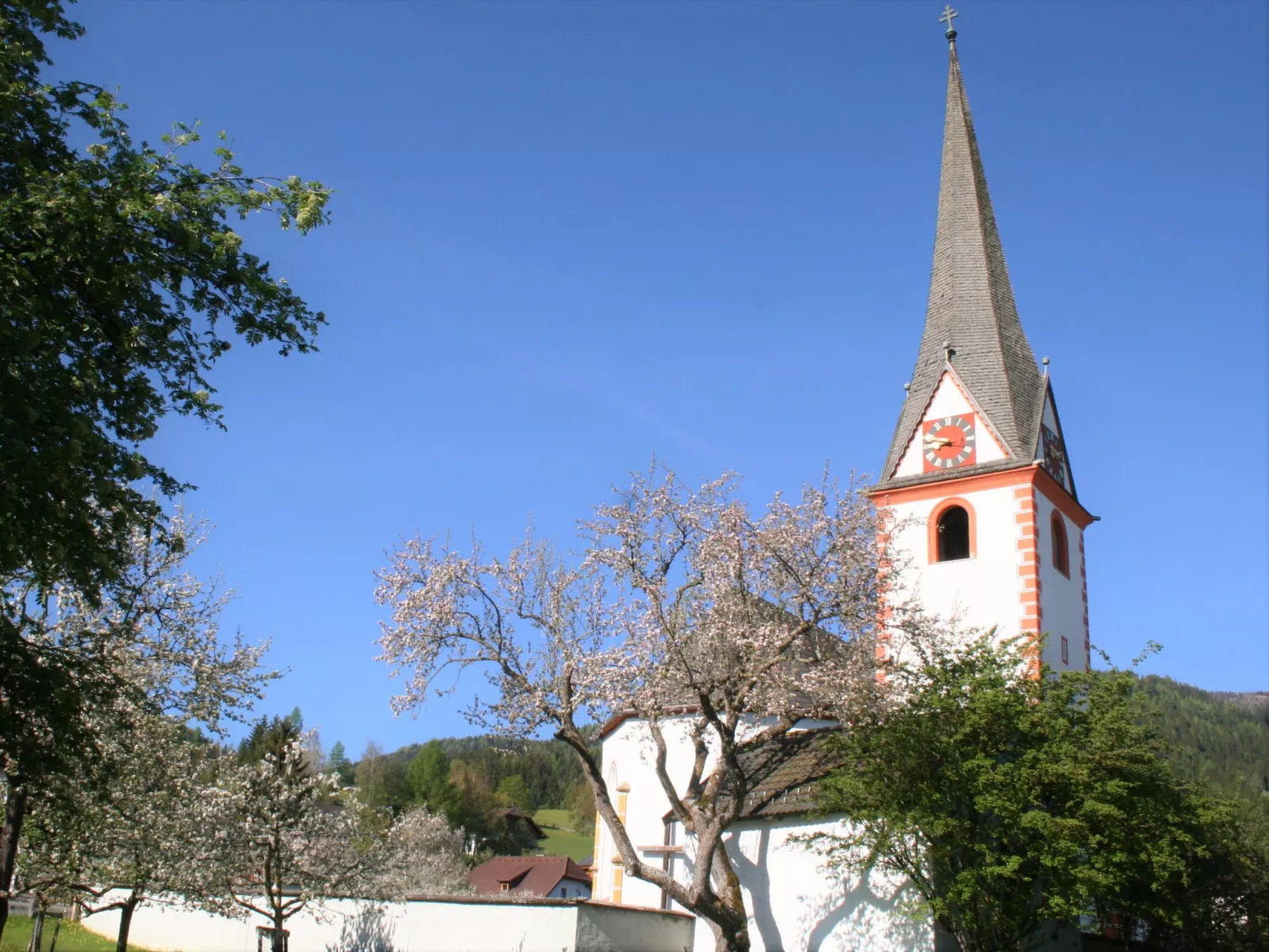 Tschaneck - Omgeving