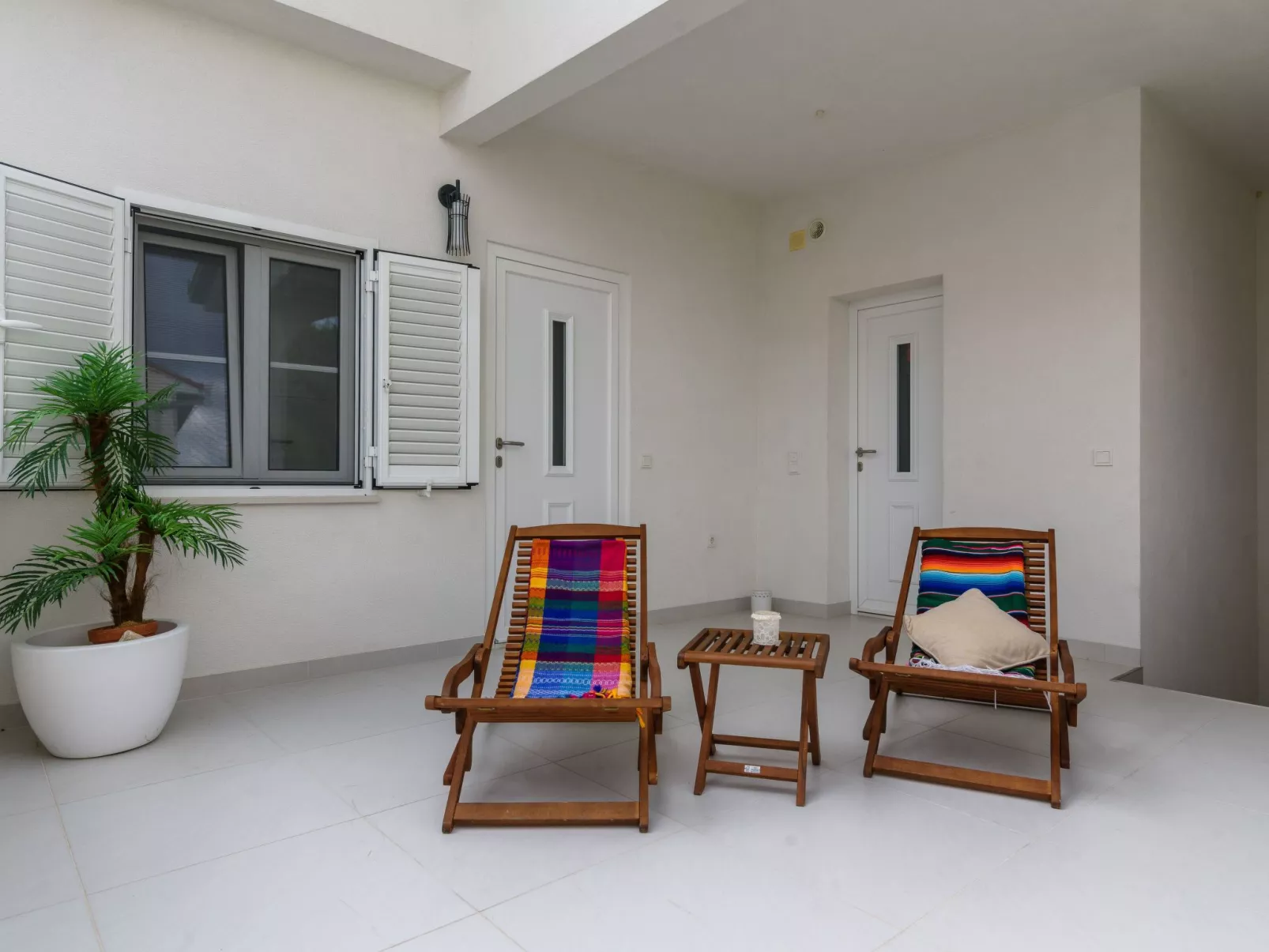 Finca mit Blick auf das Wasser-Buiten