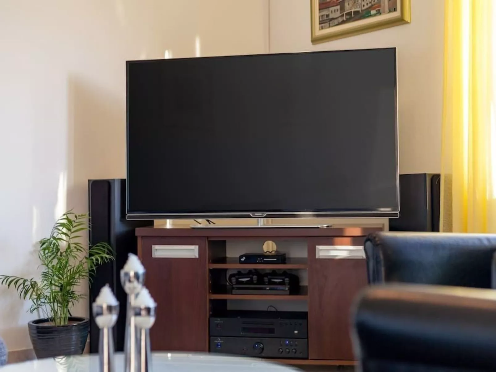 Privatwohnung mit Jacuzzi und Schwimmbad-Binnen