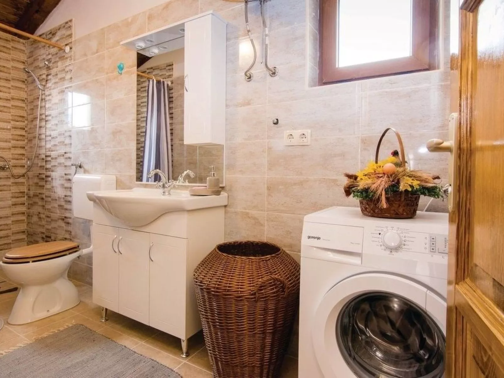 Villa Anita mit Privatpool in Budak-Image-tags.info