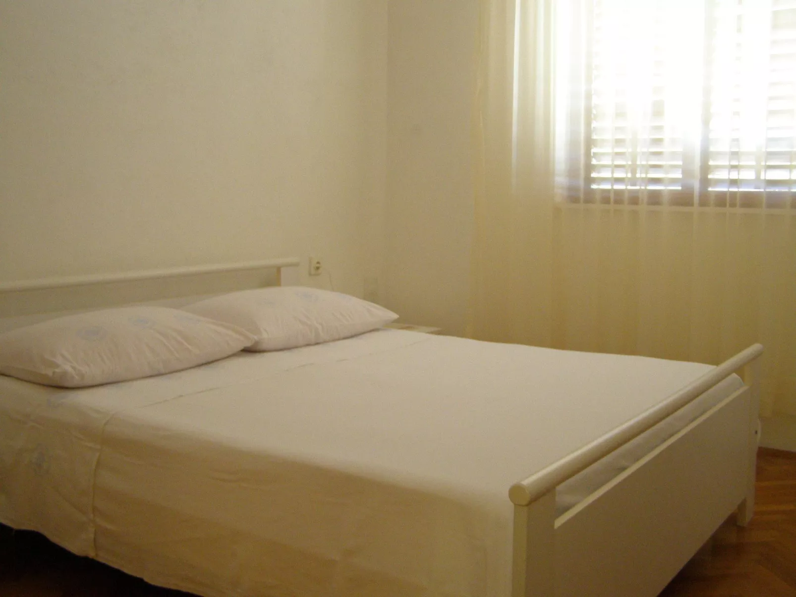 Wohnung mit zwei Schlafzimmern, direkt am Meer-Binnen