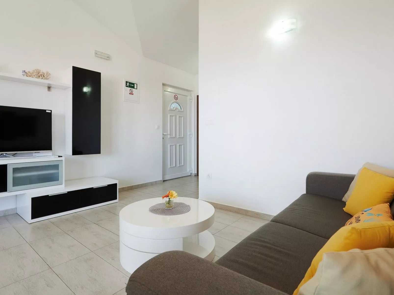 Appartement Adria mit Meerblick und Gemeinschaftspool-Binnen