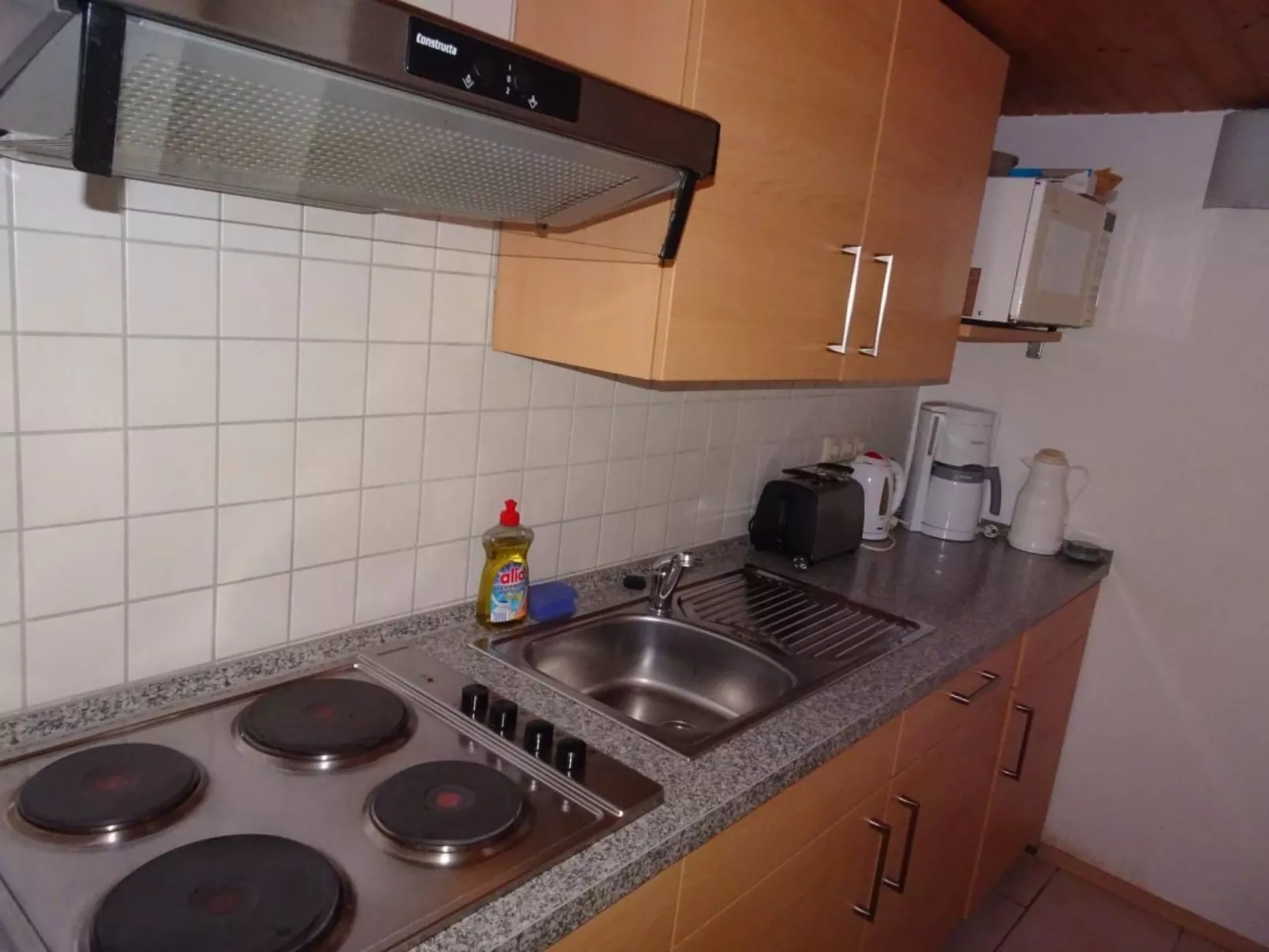 Nette Wohnung in Garitz mit Garten und Terrasse-Image-tags.info