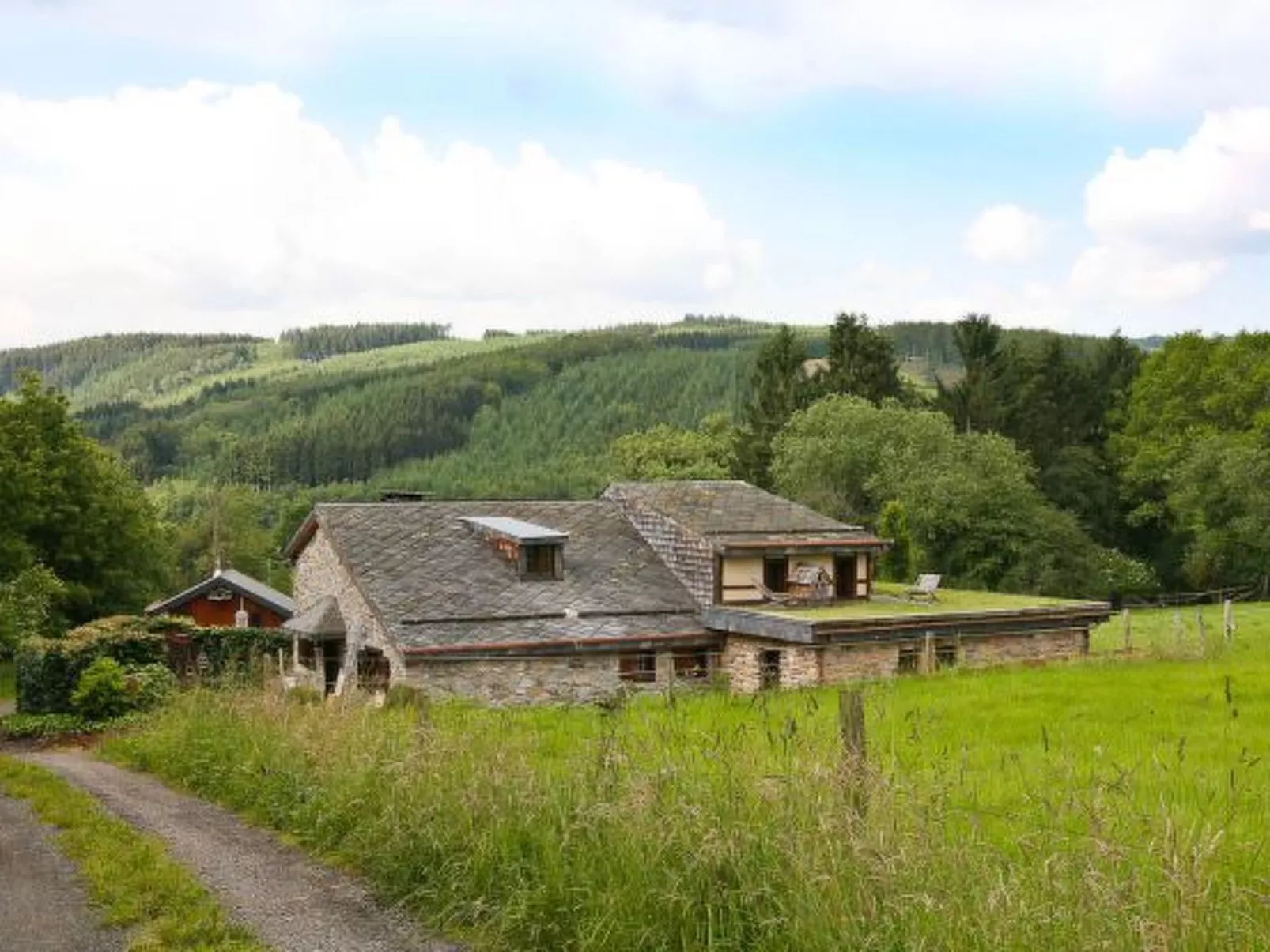 Villa "Spineux" Schwimmbäder/Whirlpool/Sauna 11pers-Buiten
