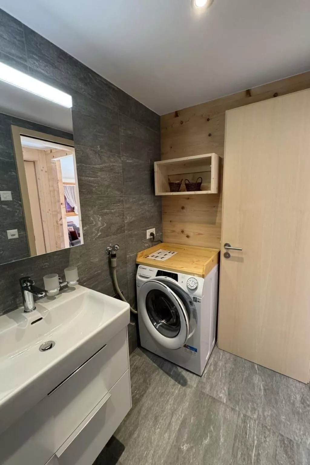 Wohnung Am Hang-Image-tags.info