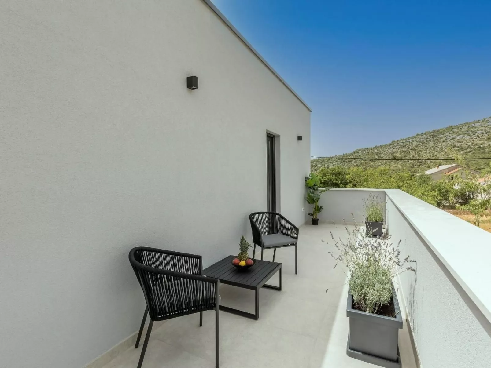 Villa Diana, modern gestaltet, in Dograde-Buiten