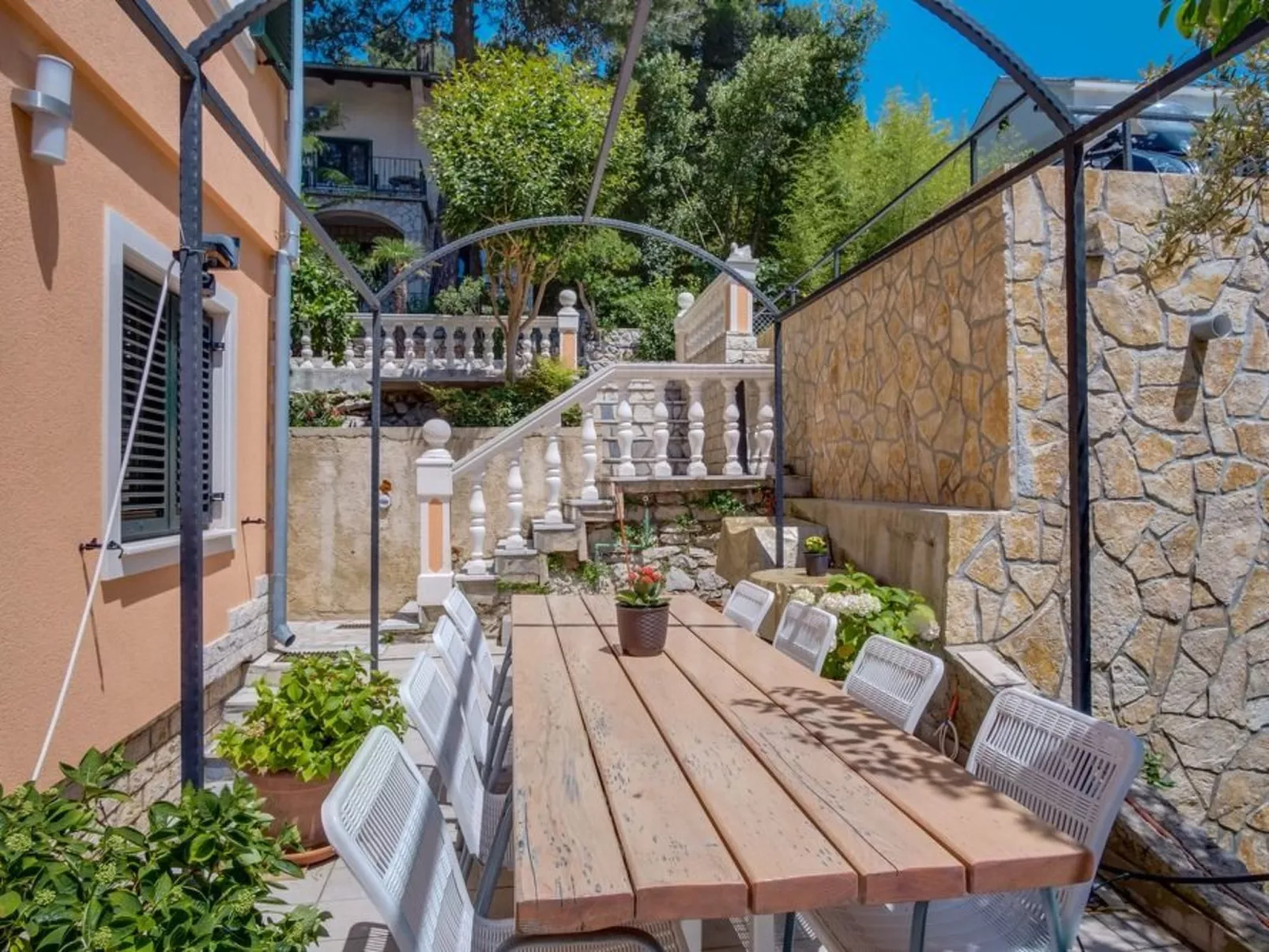 Villa Magnolia – Apartment Magnolia-Buiten