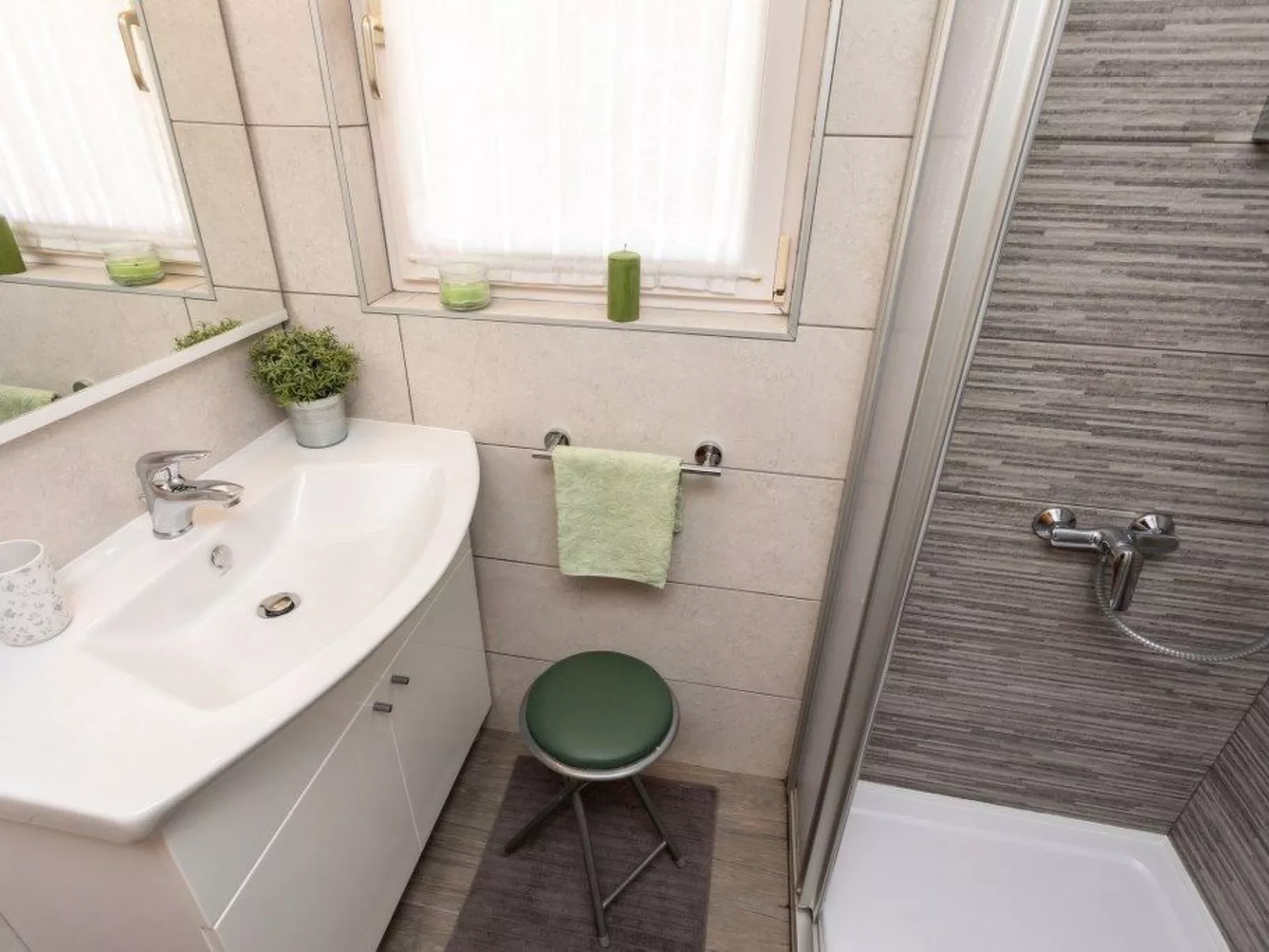 Gemütliche Ferienwohnung Tina 4-Binnen