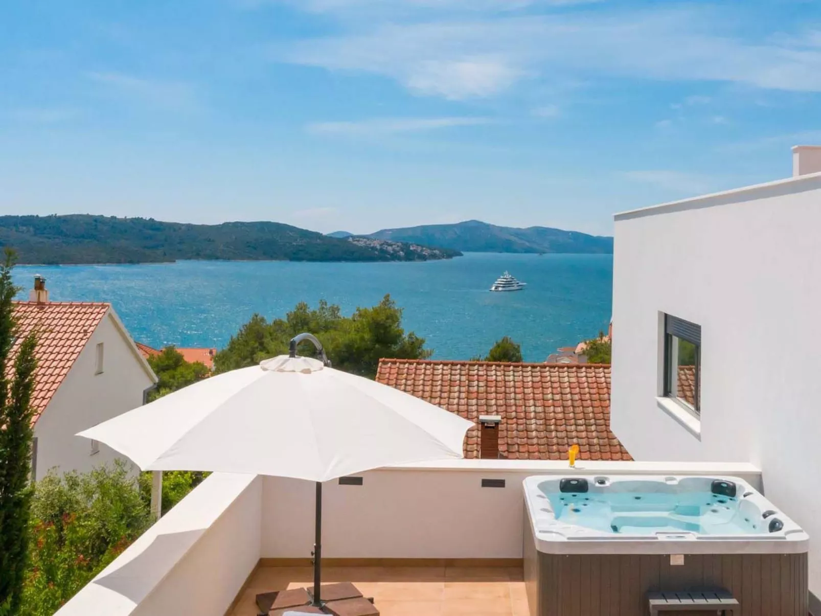 Moderne Ferienvilla Prima Vista-Buiten