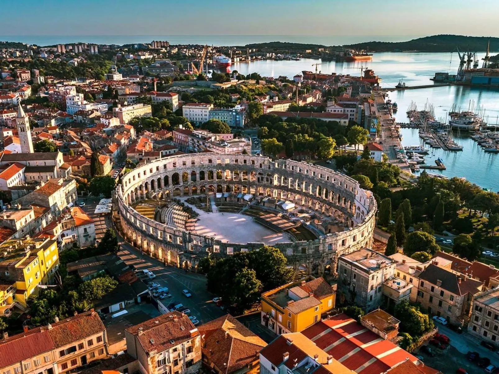 Ferienwohnungen Silvana-Buiten