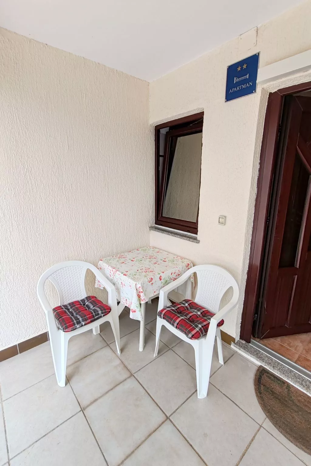 Schöne Wohnung Miriam mit Meerblick-Binnen