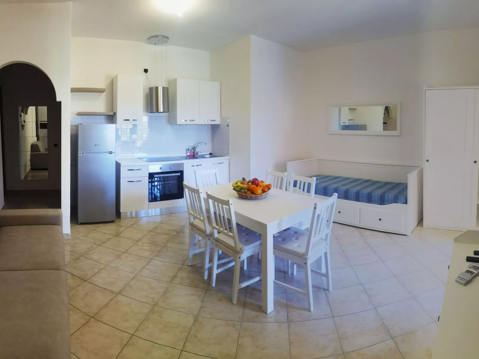 Schöne Wohnung in Residence mit Pool-Image-tags.info