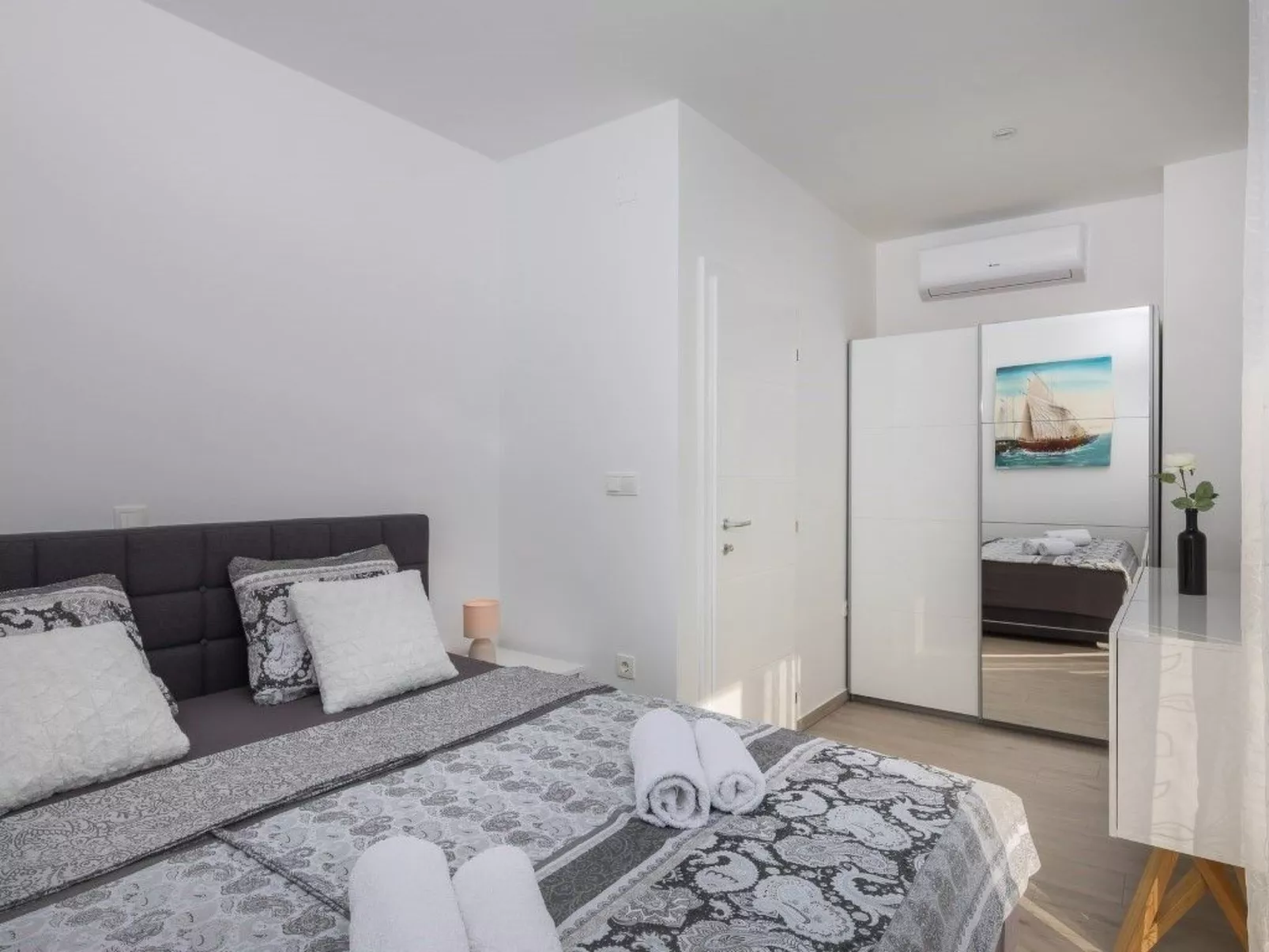 Charmante Villa Nadija in der Nähe des Strandes-Binnen