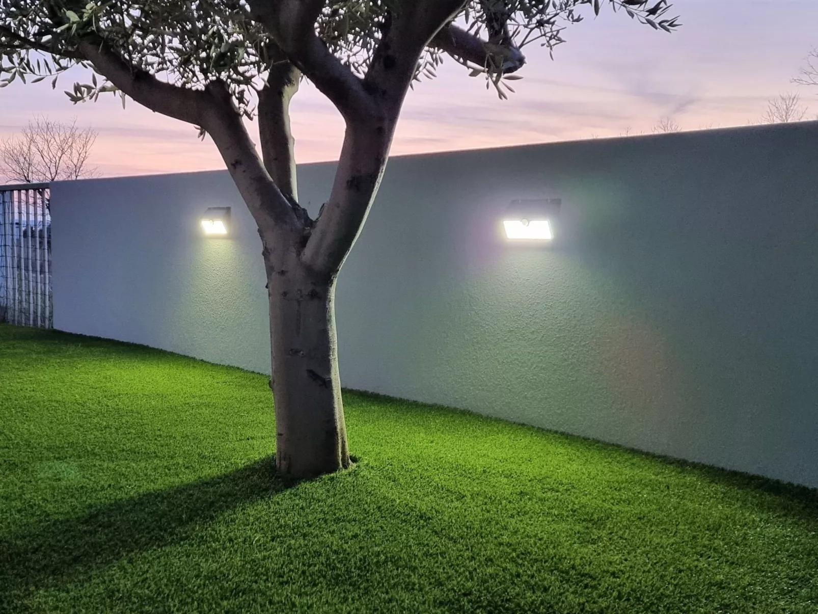 Erdgeschoss-Ferienwohnung mit Garten und Pool-Buiten