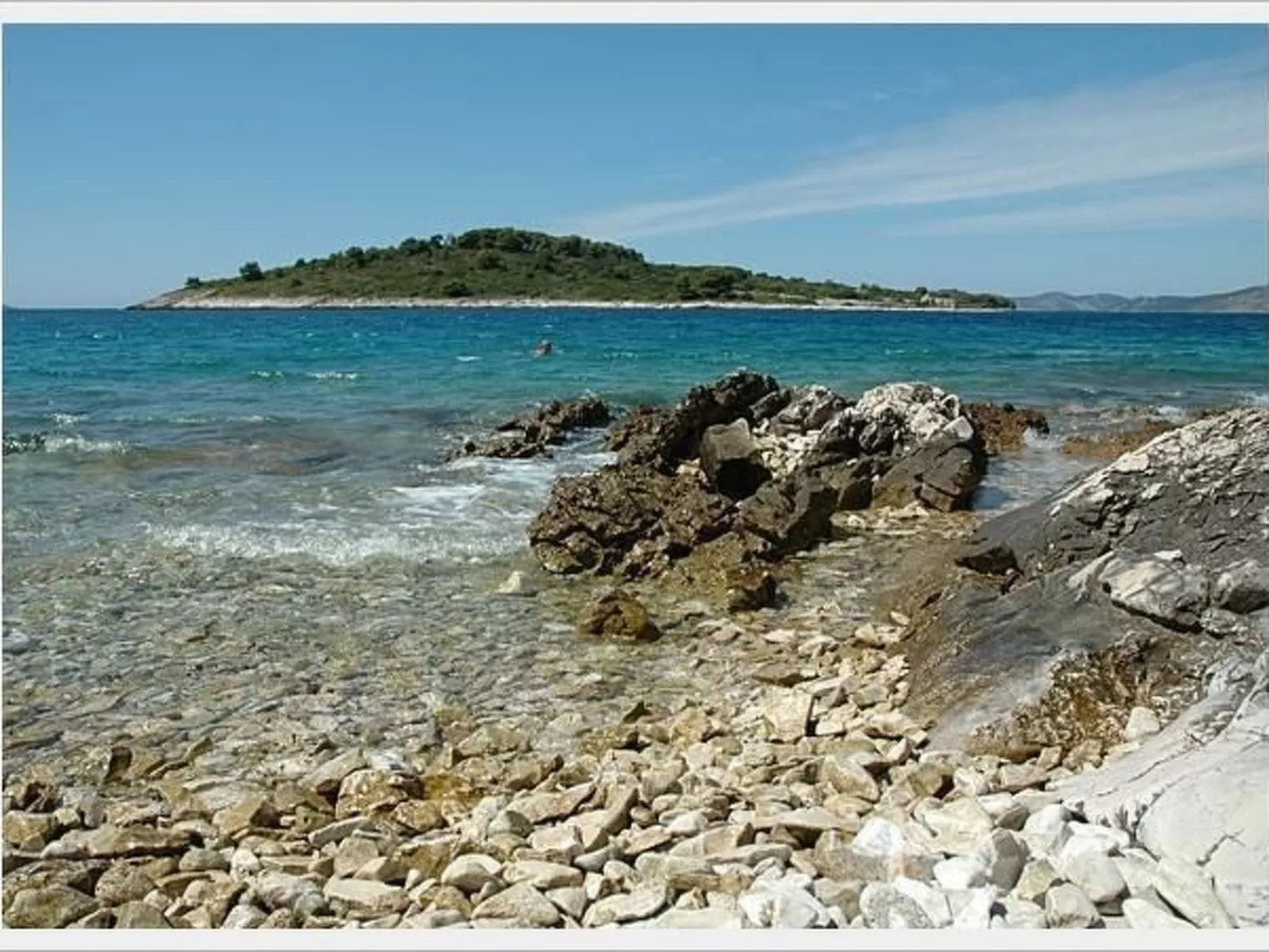 Villa Mediteran, kleine Ferienwohnung mit Balkon-Buiten