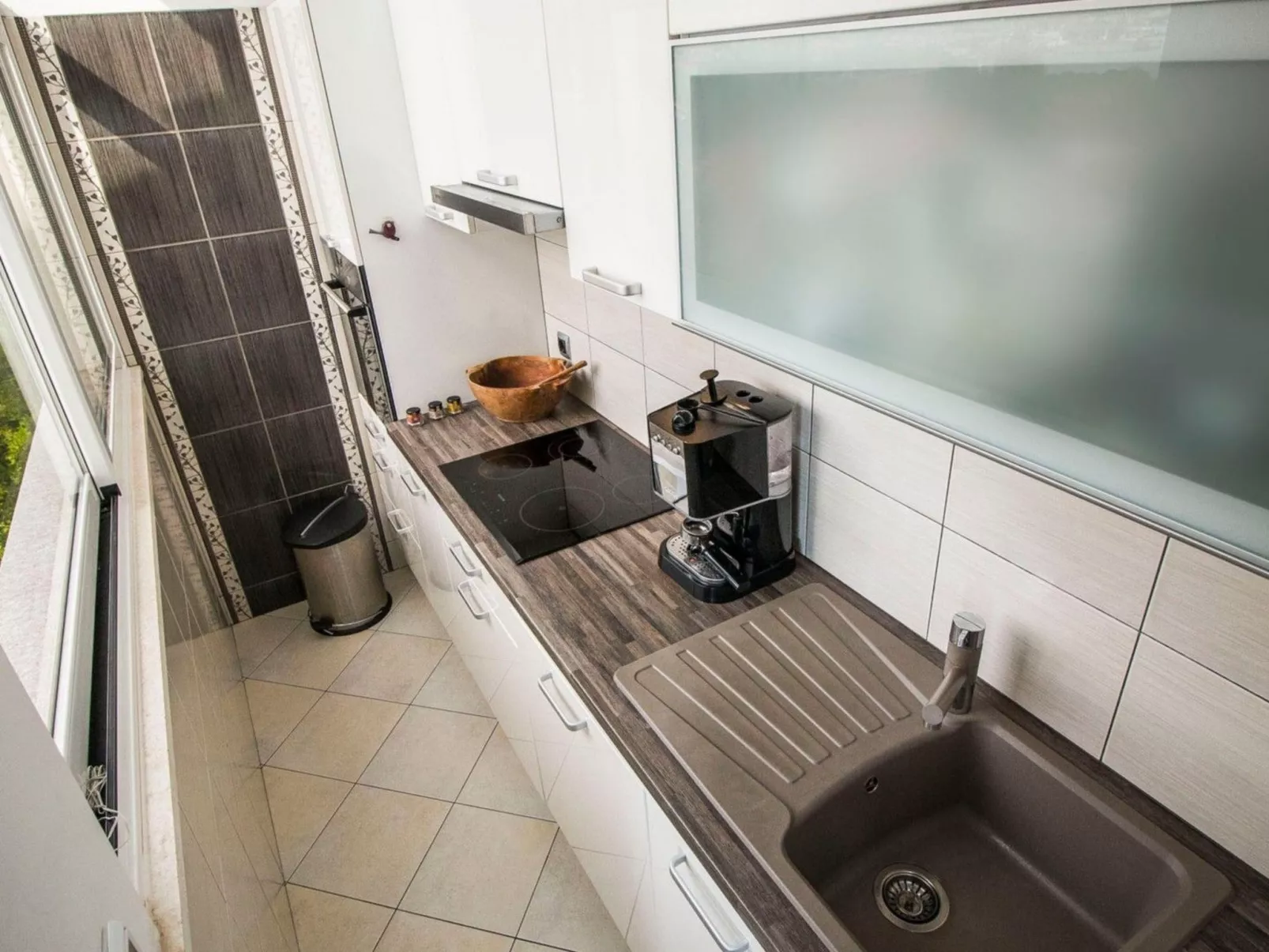 Villa Nia für 12 Personen mit privatem beheiztem Pool-Binnen