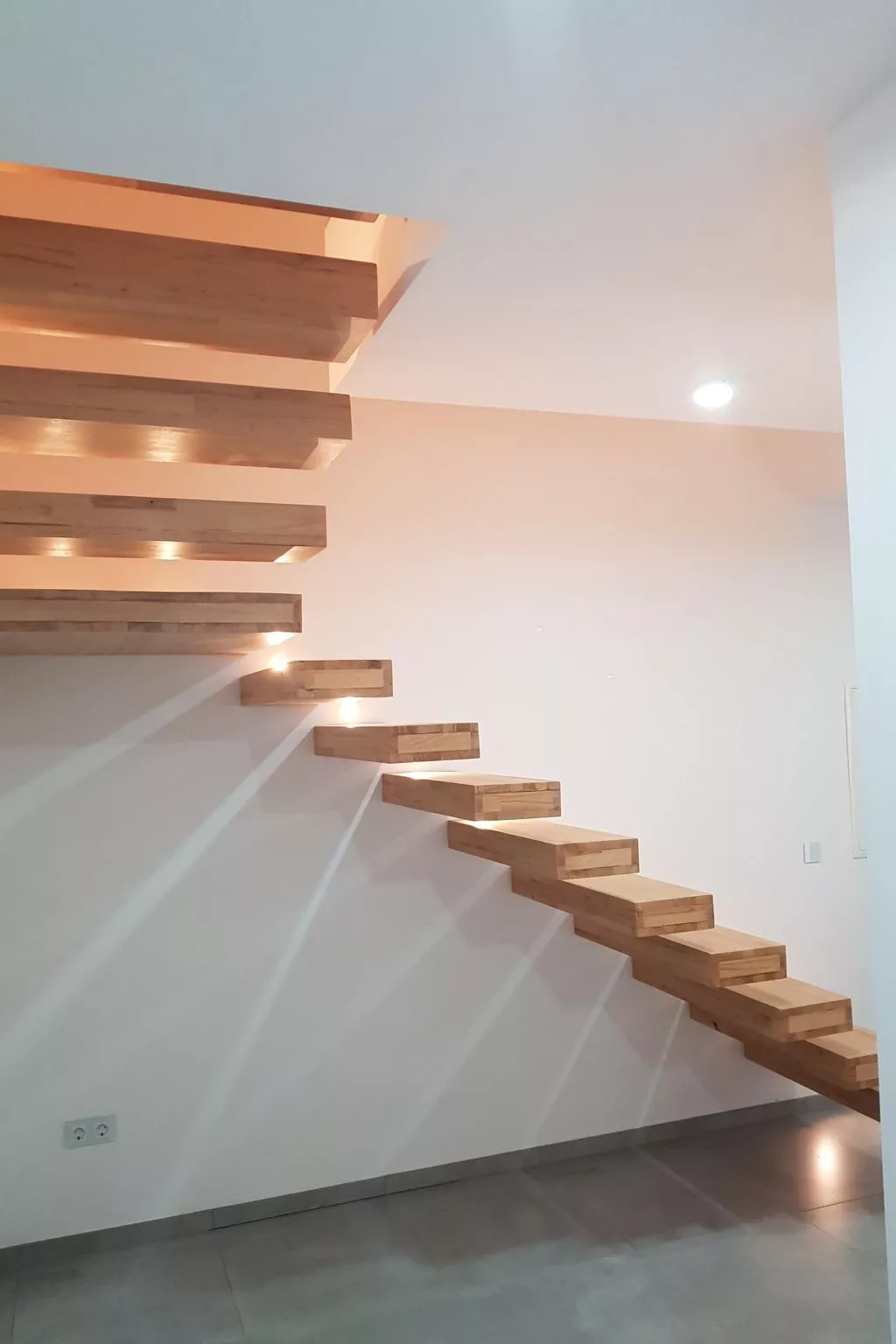 Mit privatem Pool in Ruhiger lage.-Binnen