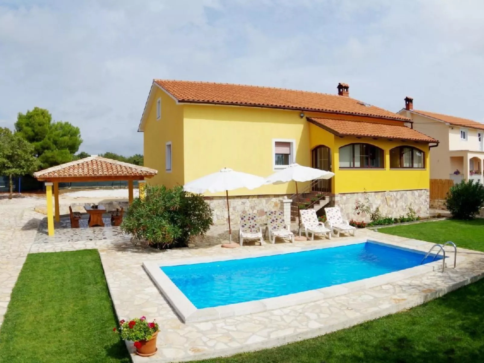 Villa Sandi im Dorf Juršići-Image-tags.info