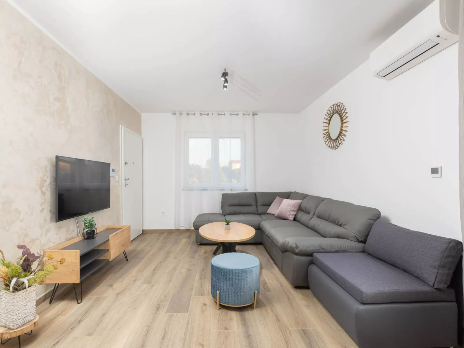 Villa Ema und Ana-Binnen