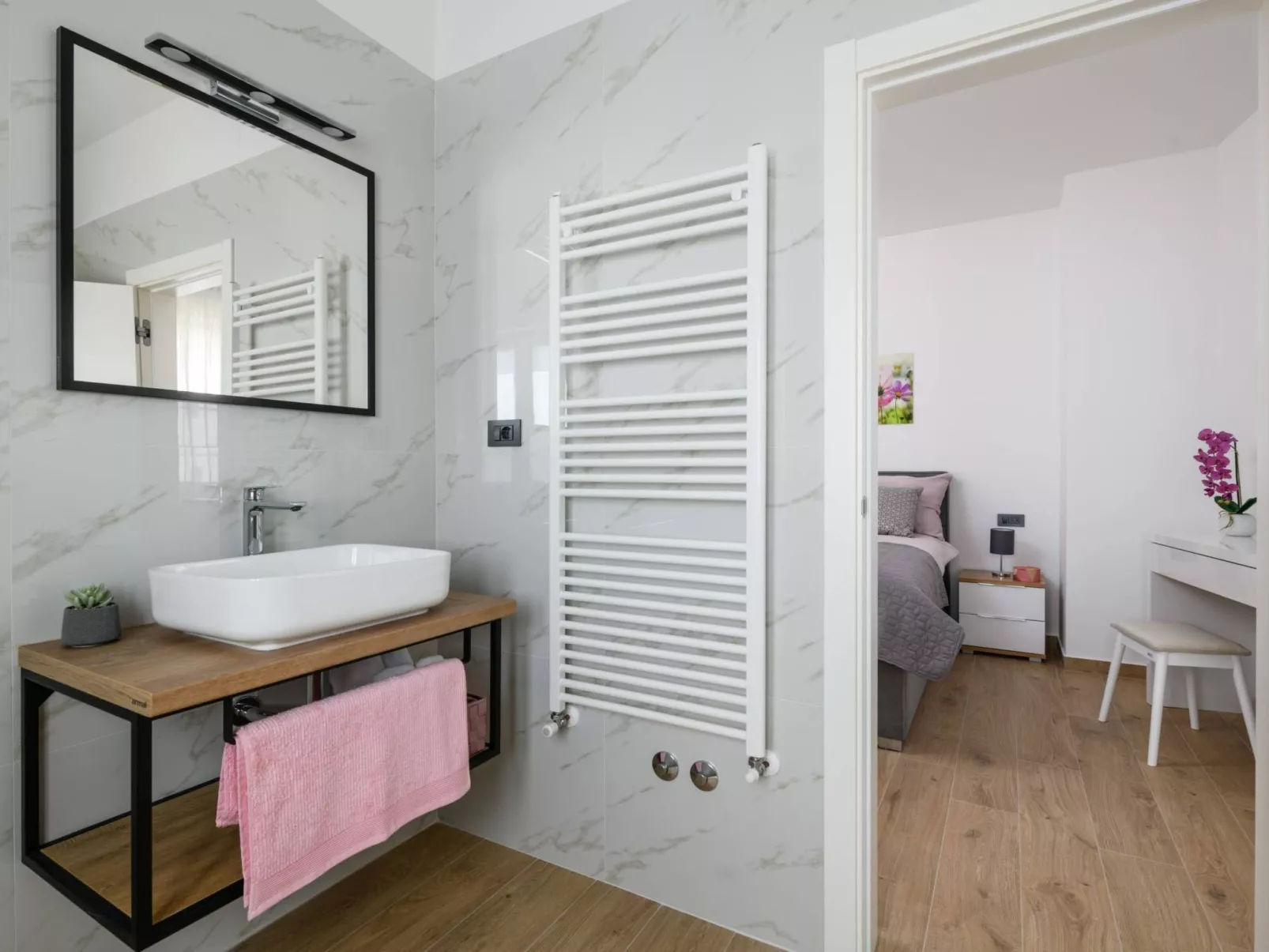 Villa Grande, klimatisiert und mit Pool in Jursici-Image-tags.info