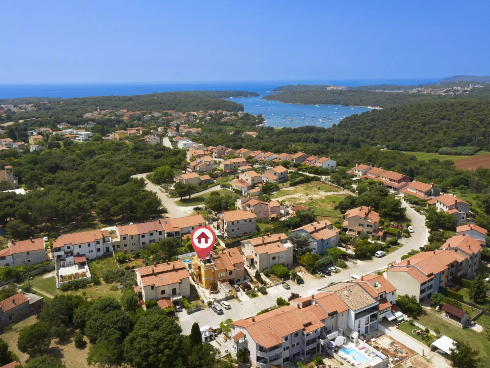 Venus mit Whirlpool, Sauna in Banjole-Buiten