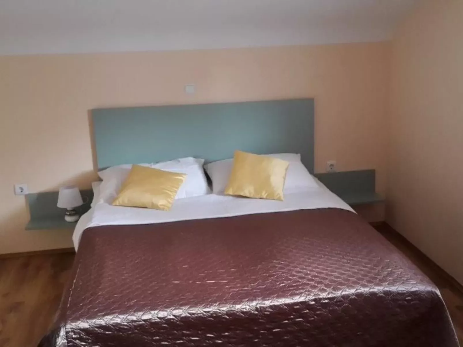 Für fünf Personen mit Balkon-Image-tags.info