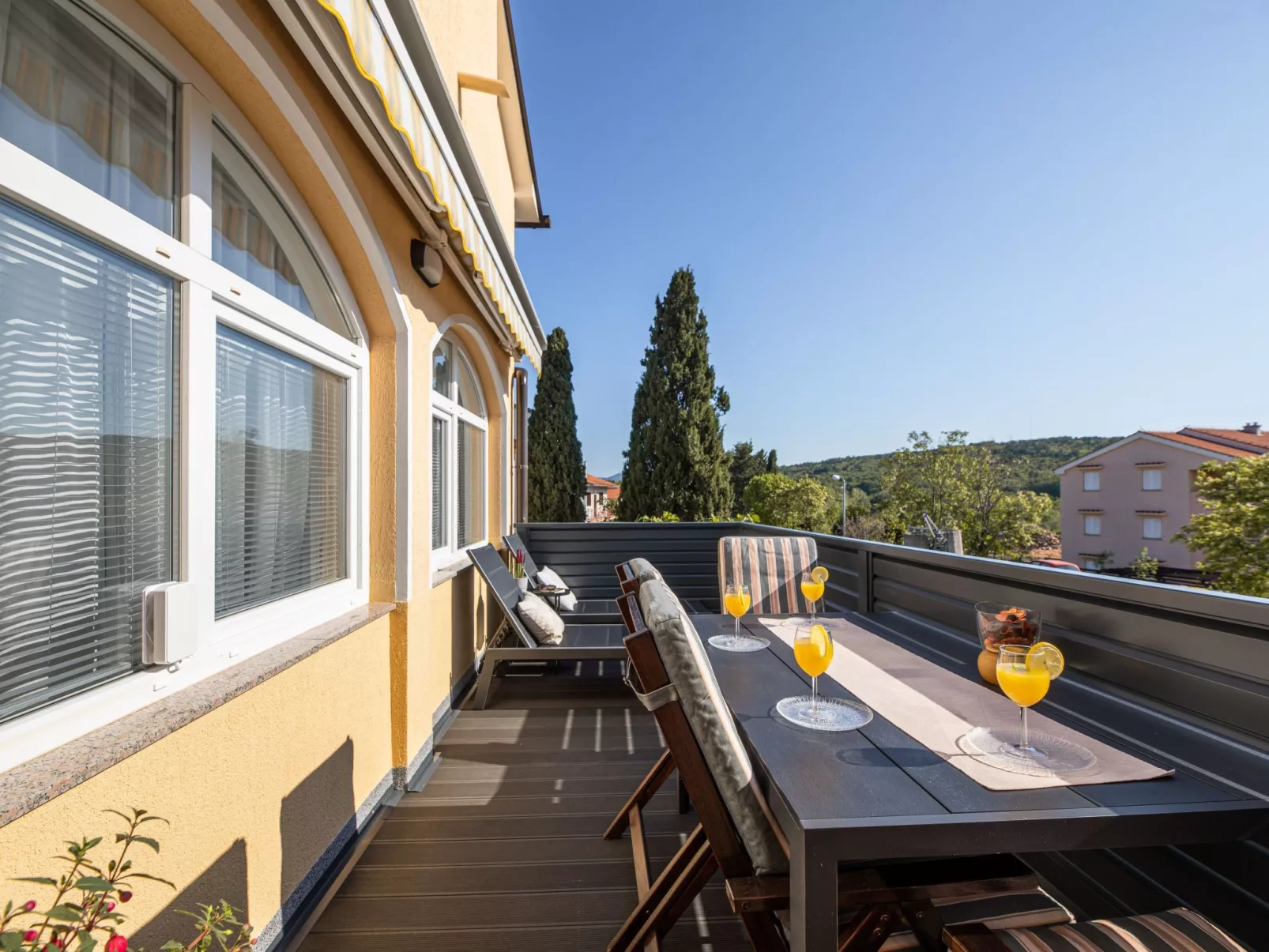 Gästezimmer Tina 6-Binnen