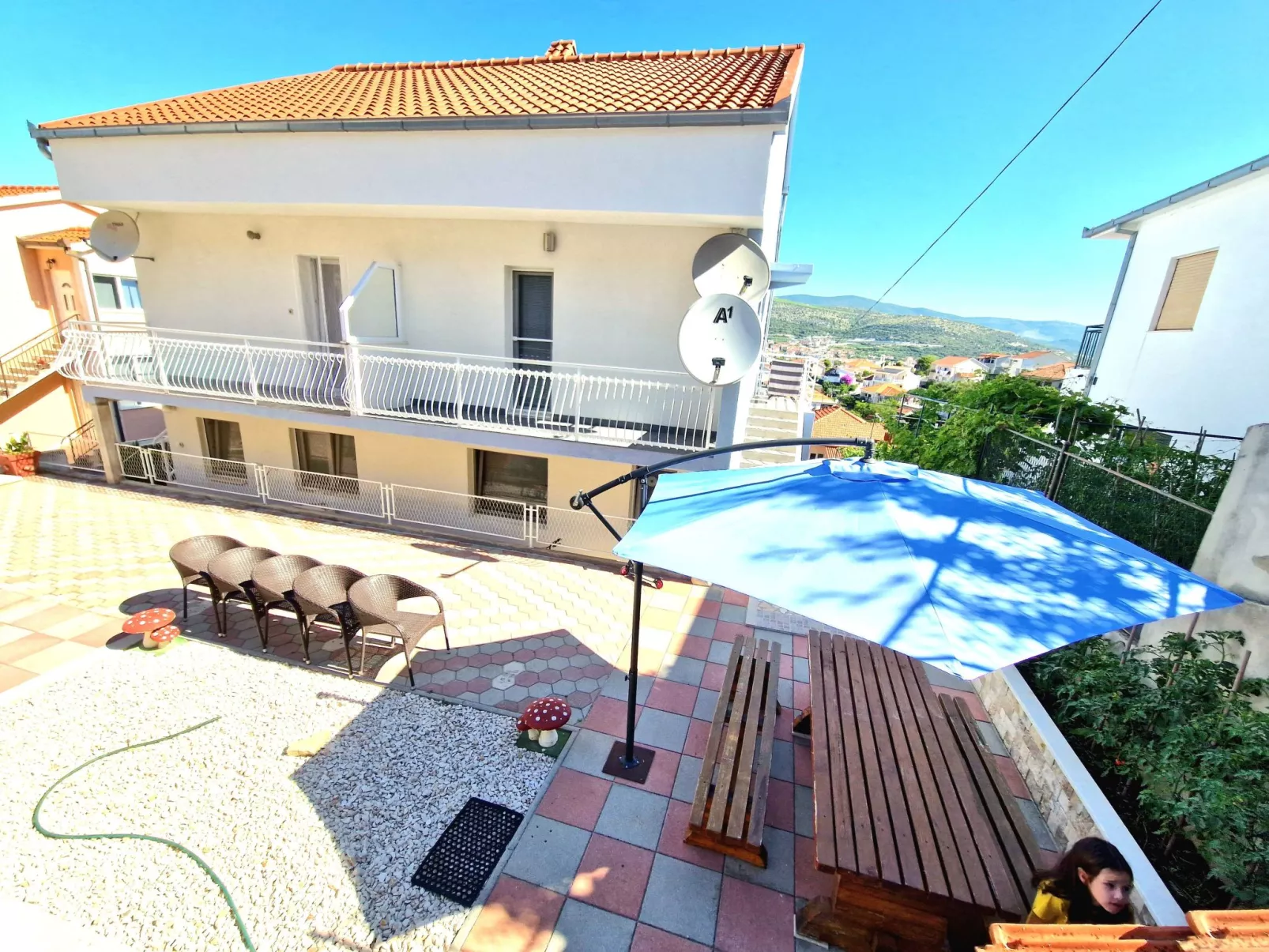 Nahe der Altstadt mit Meerblick-Buiten