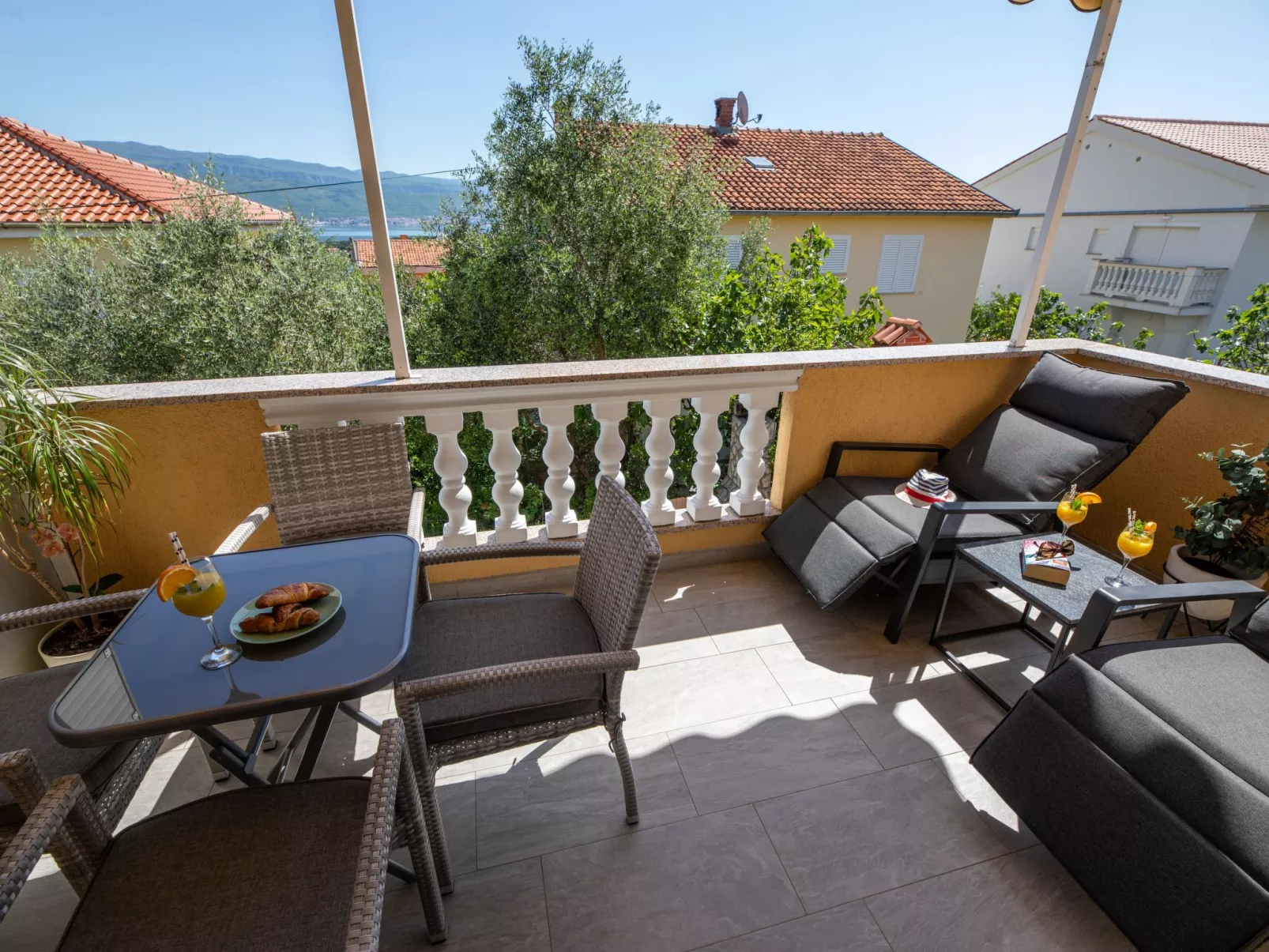 Ruhige Ferienwohnung Tina 8-Binnen