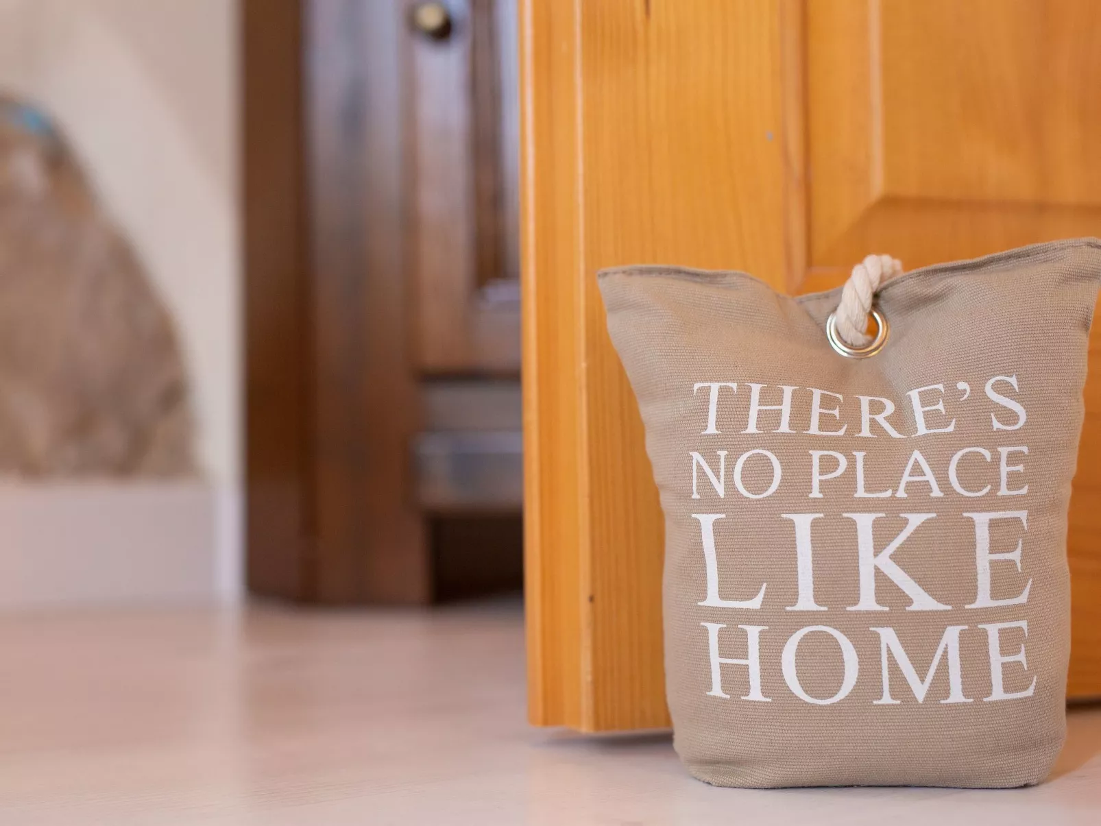 Steinvilla Margaret mit Pool und besonderem Flair-Image-tags.info