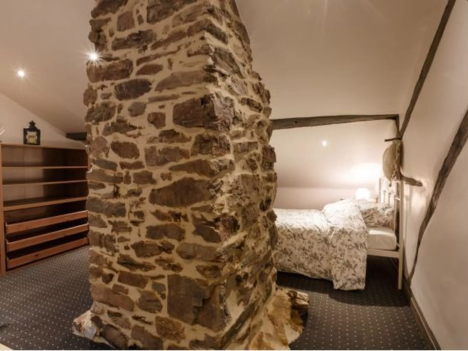 Villa Grand Coo Piscine et Jacuzzi-Binnen